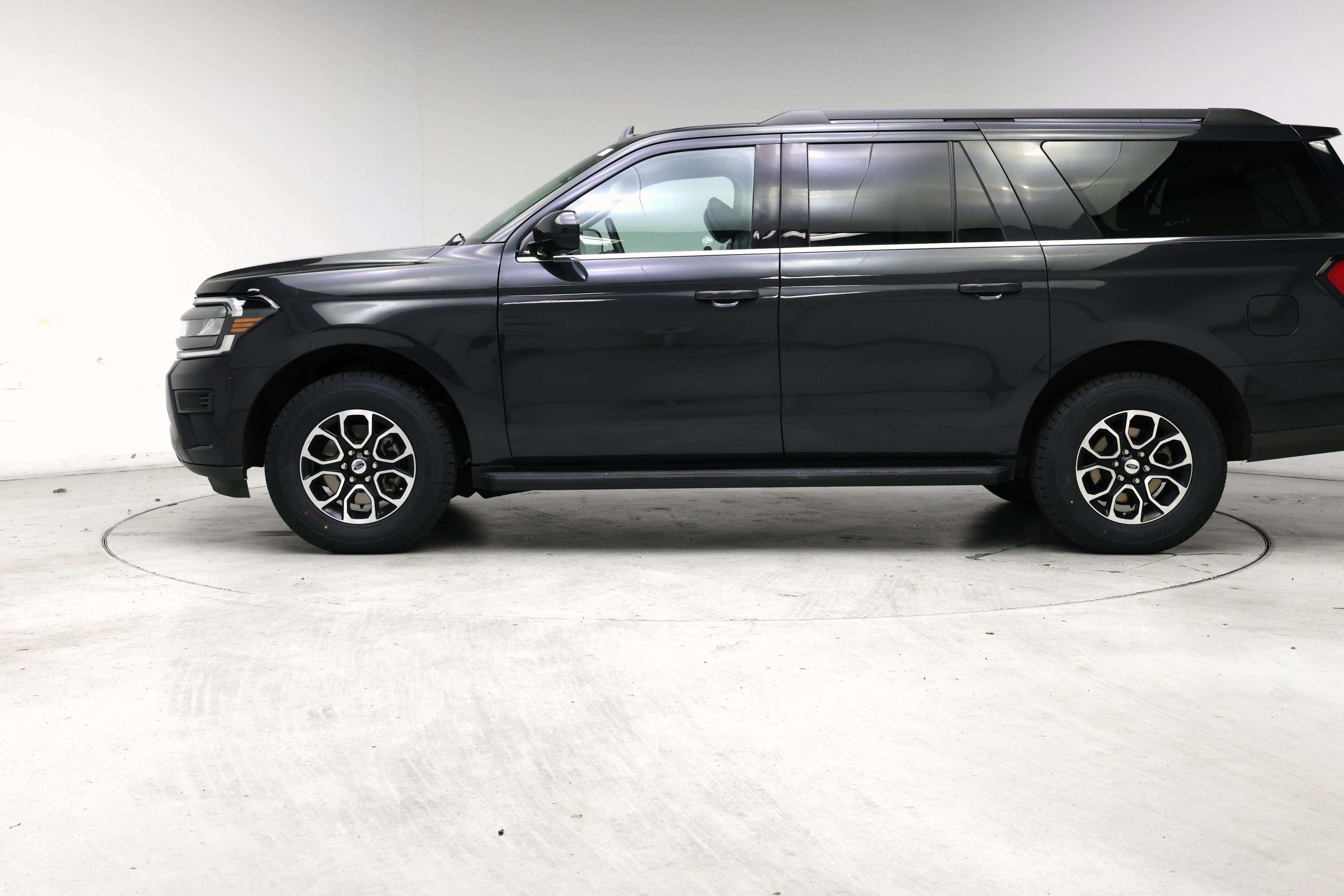 Thumbnail: 2024 Ford Expedition MAX - 3