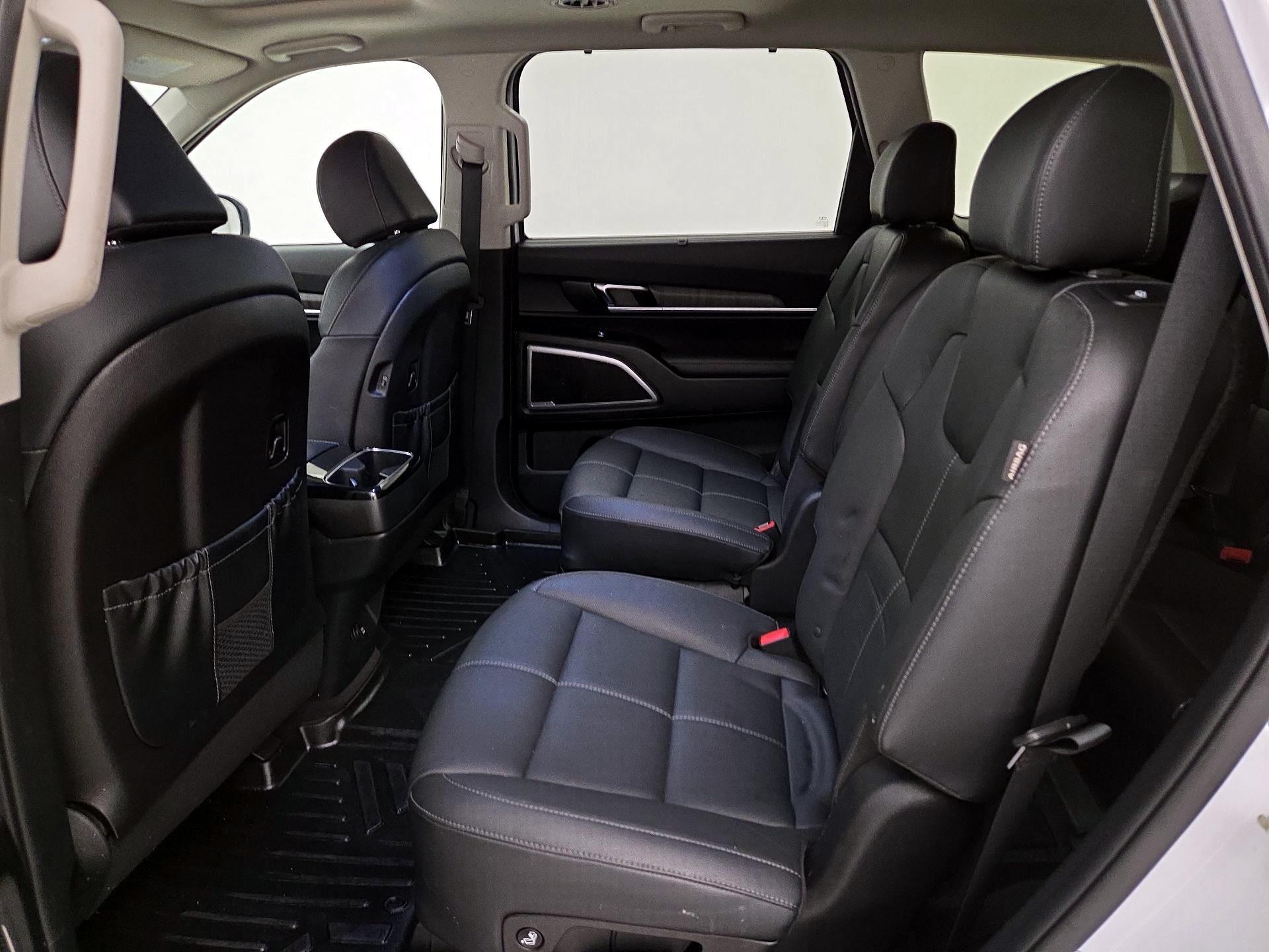 Thumbnail: 2023 Kia Telluride - 20