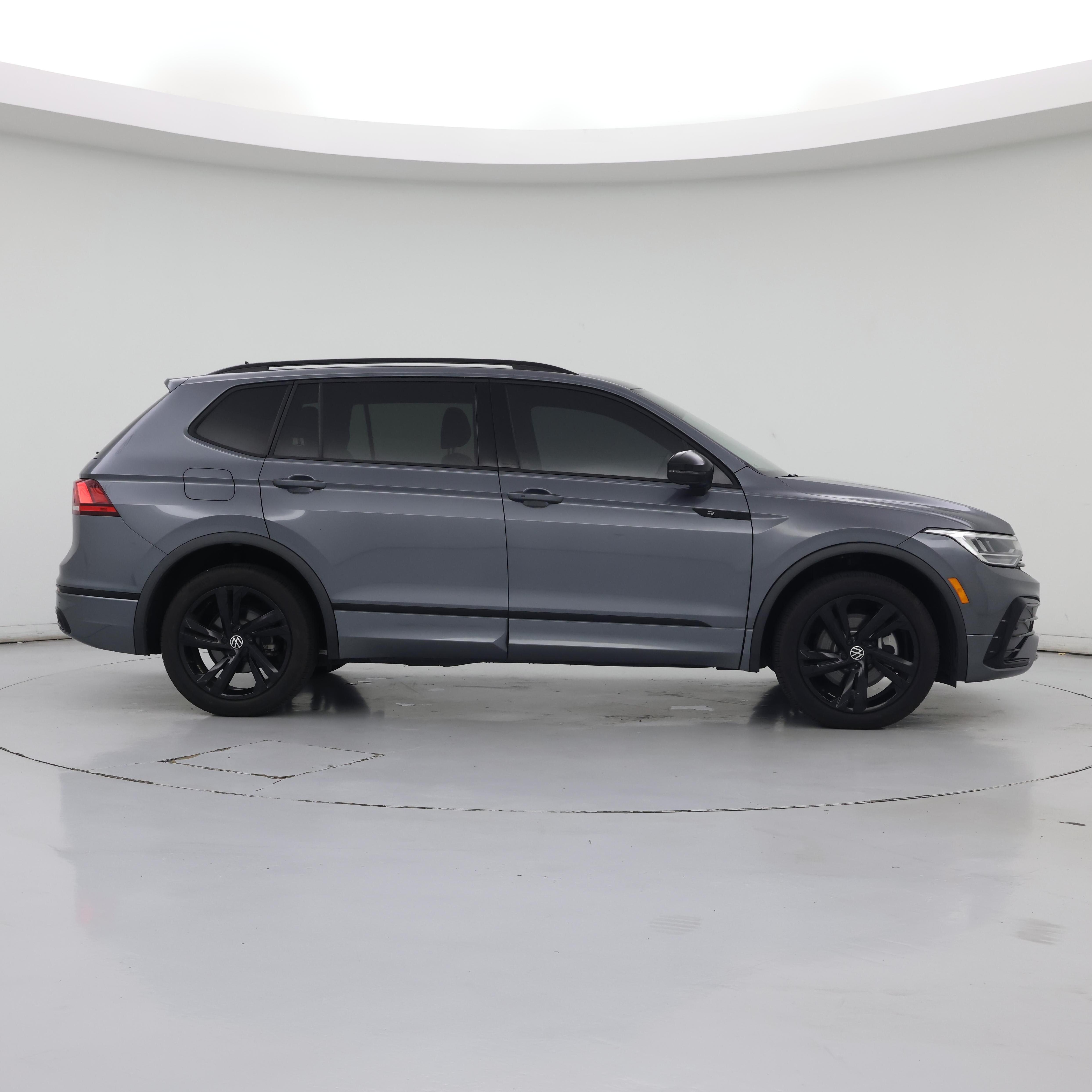 Thumbnail: 2024 Volkswagen Tiguan - 7