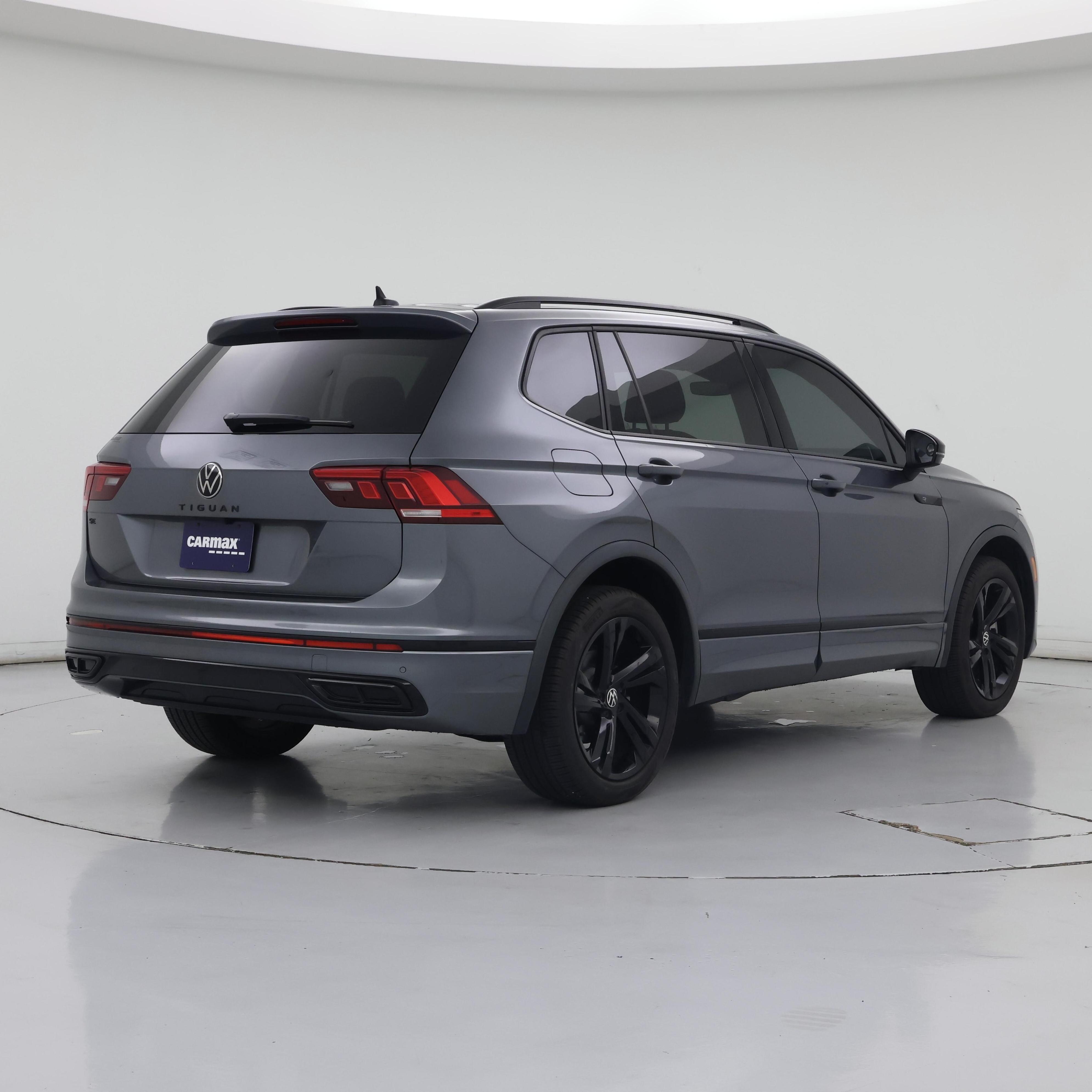 Thumbnail: 2024 Volkswagen Tiguan - 8