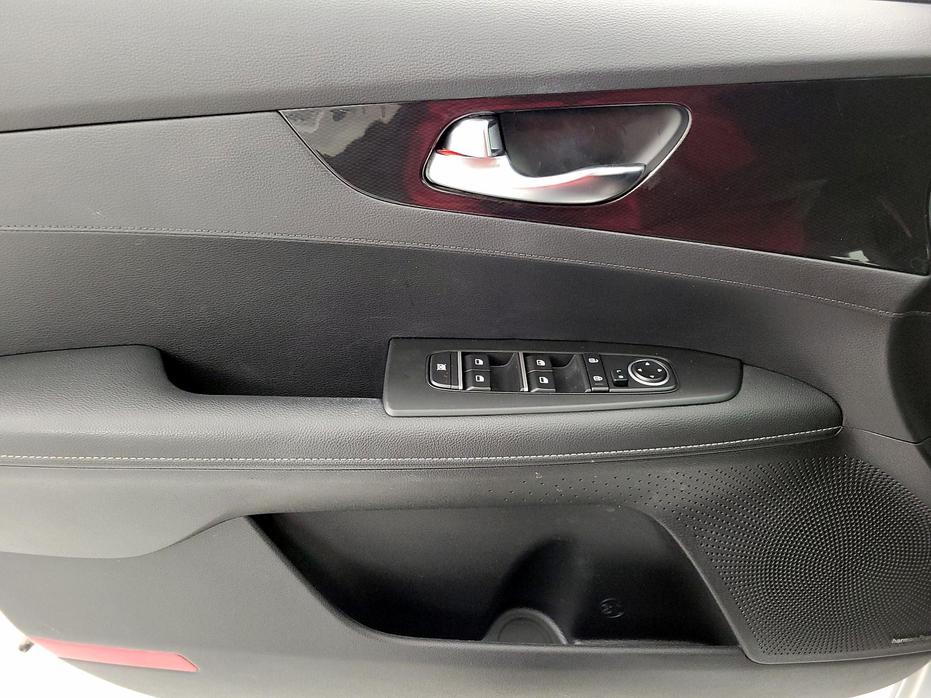 Thumbnail: 2024 Kia Forte - 12