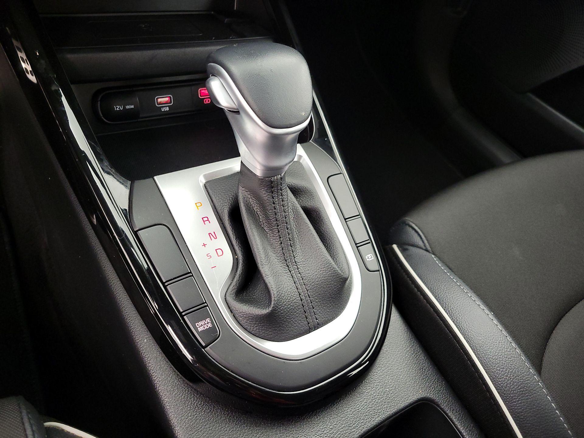 Thumbnail: 2024 Kia Forte - 18