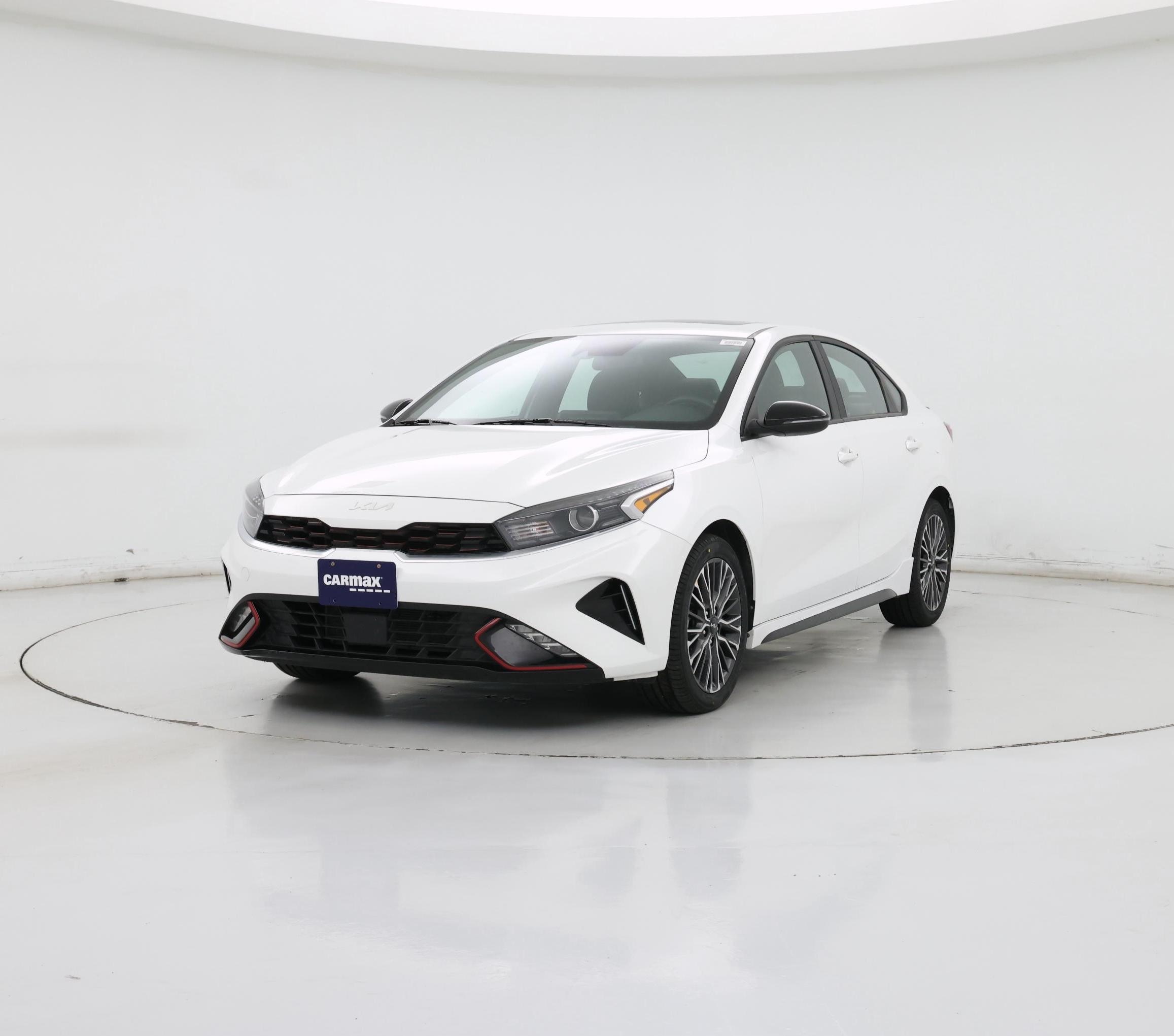 Thumbnail: 2024 Kia Forte - 4