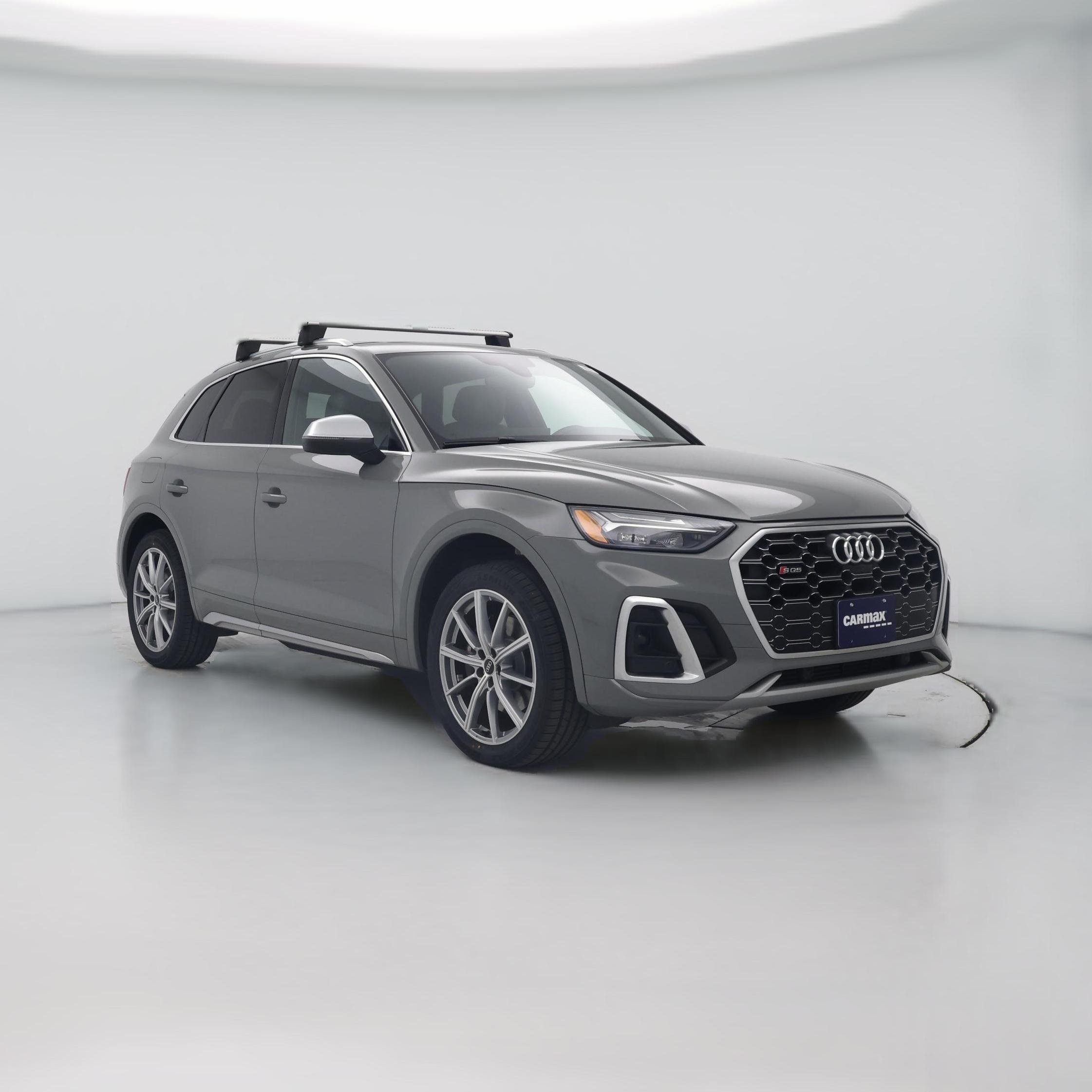 Thumbnail: 2022 Audi SQ5 - 1