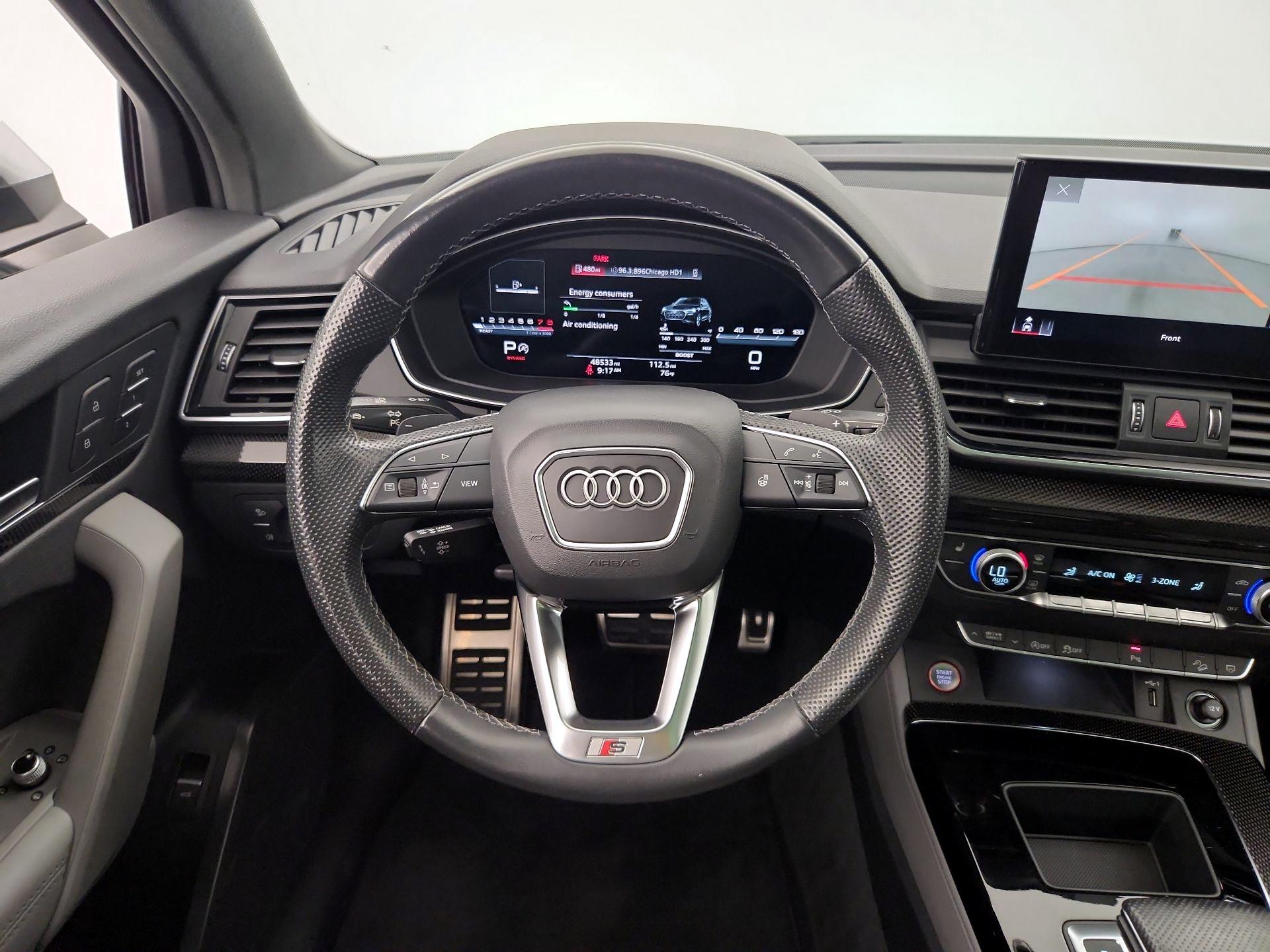 Thumbnail: 2022 Audi SQ5 - 10