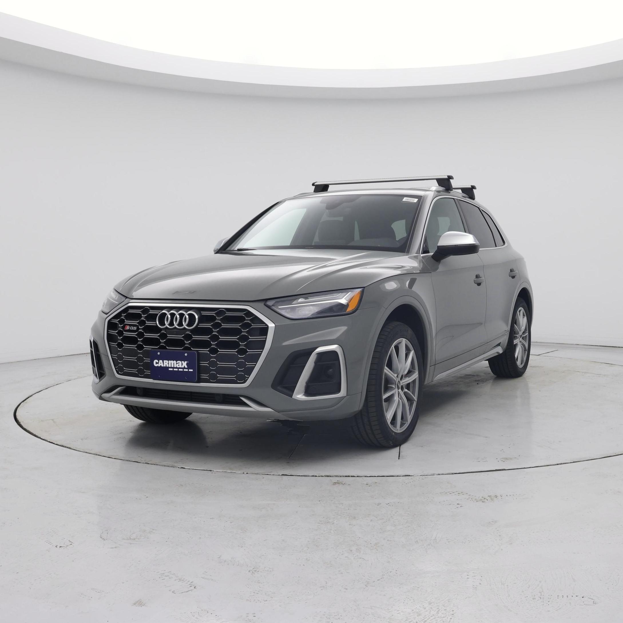 Thumbnail: 2022 Audi SQ5 - 4