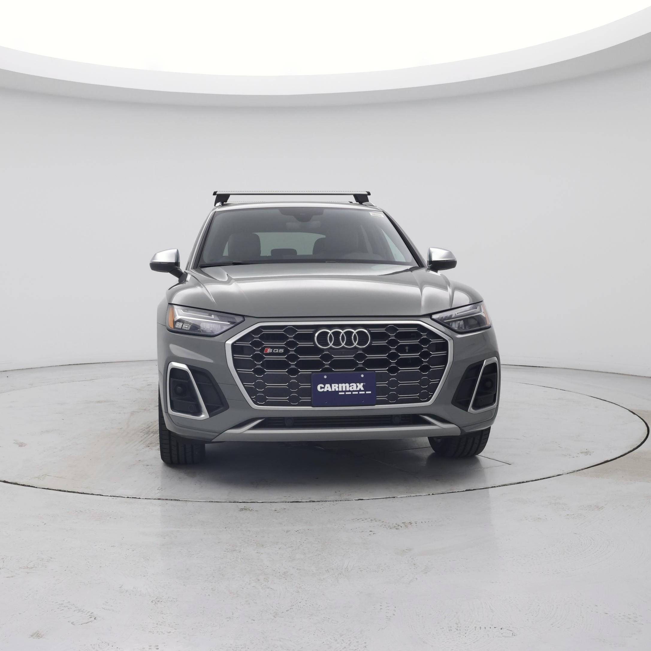 Thumbnail: 2022 Audi SQ5 - 5