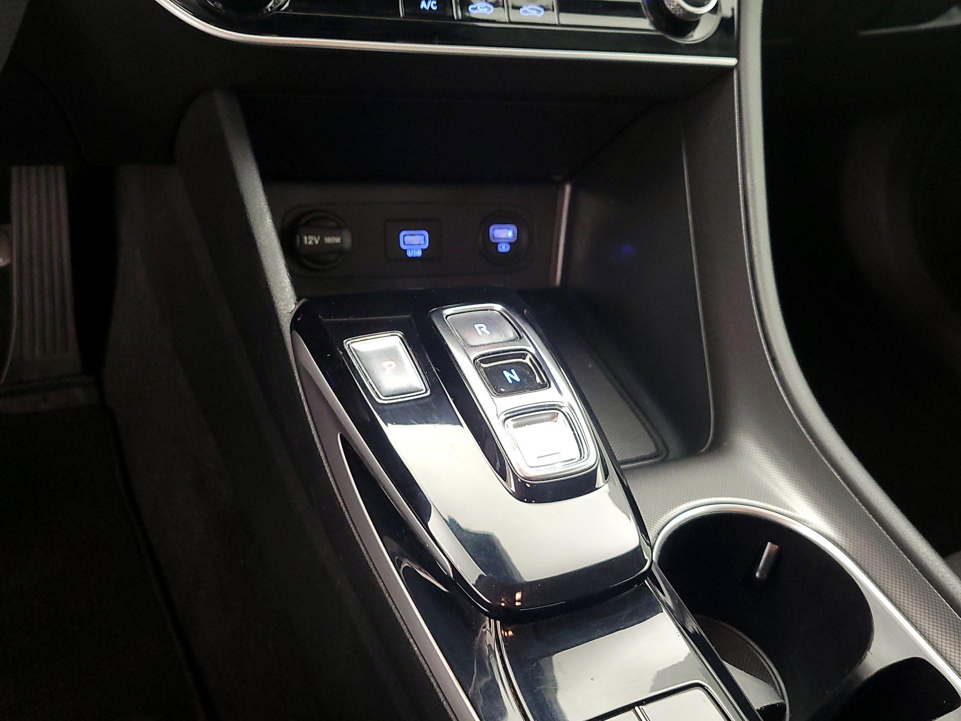 Thumbnail: 2023 Hyundai Sonata - 17