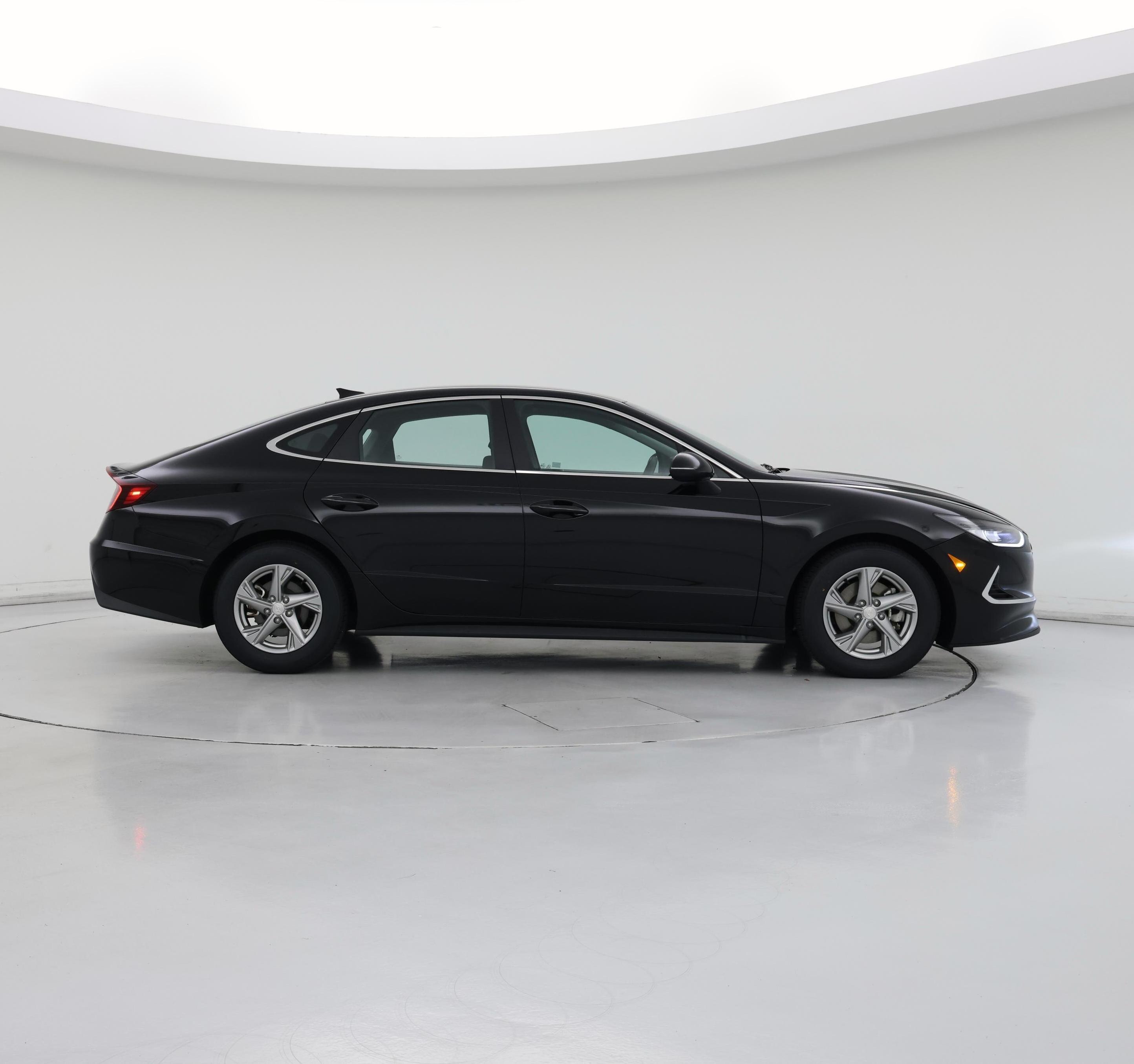 Thumbnail: 2023 Hyundai Sonata - 7