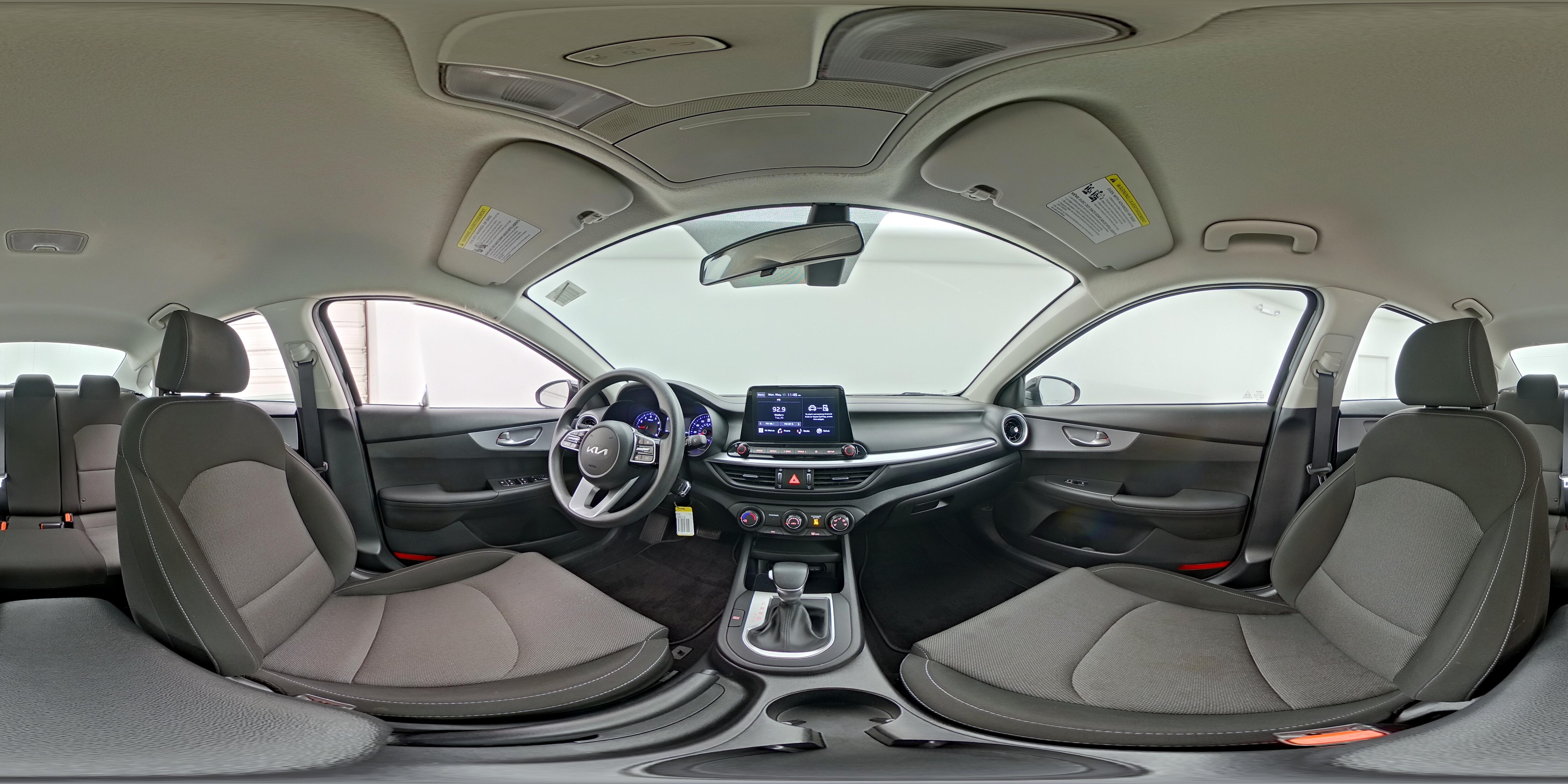 2023 Kia Forte LXS - Photo 24