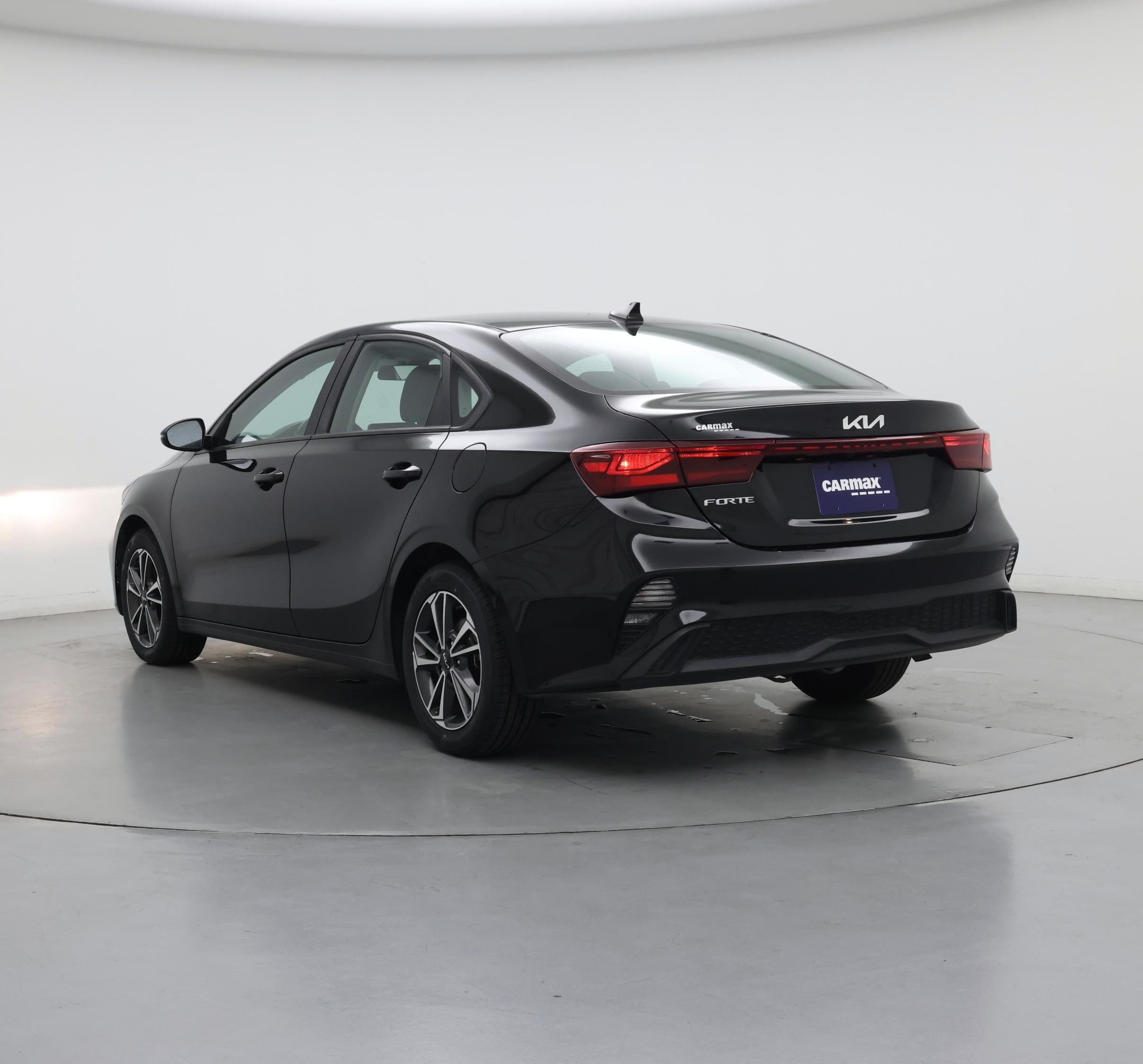 Thumbnail: 2023 Kia Forte - 2