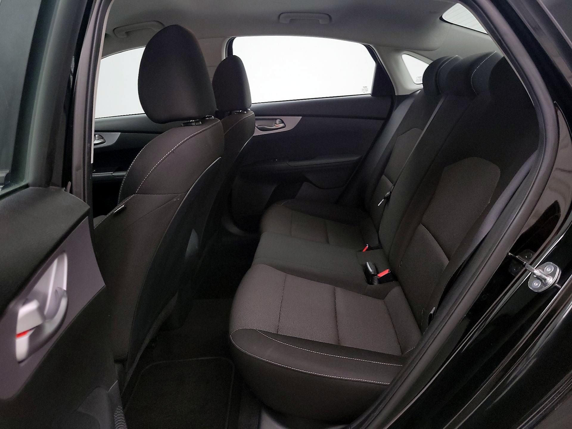Thumbnail: 2023 Kia Forte - 19