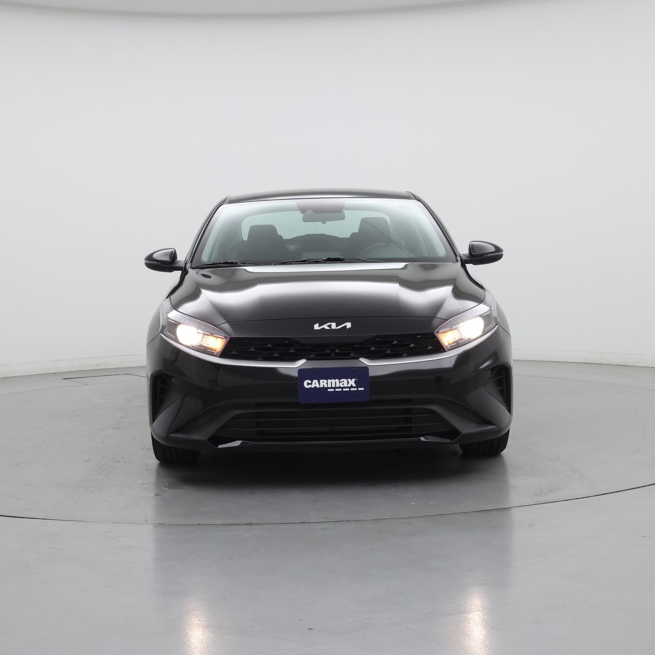 Thumbnail: 2023 Kia Forte - 5