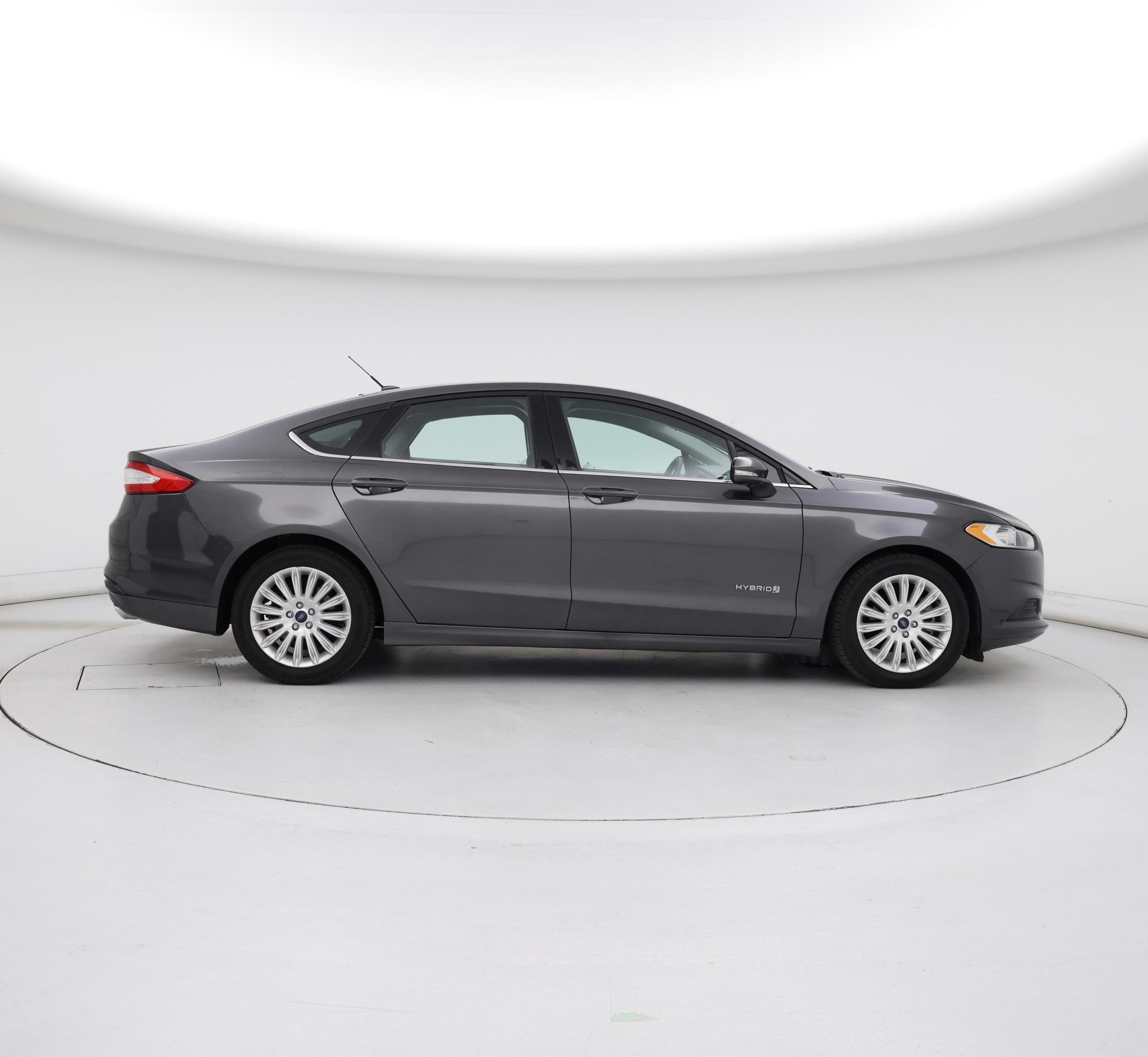 Thumbnail: 2016 Ford Fusion - 7
