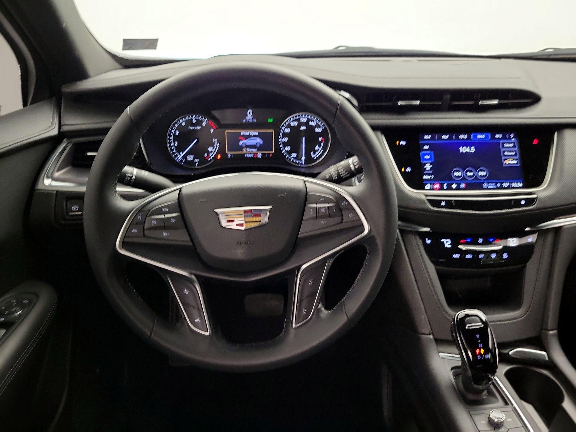Thumbnail: 2024 Cadillac XT5 - 10
