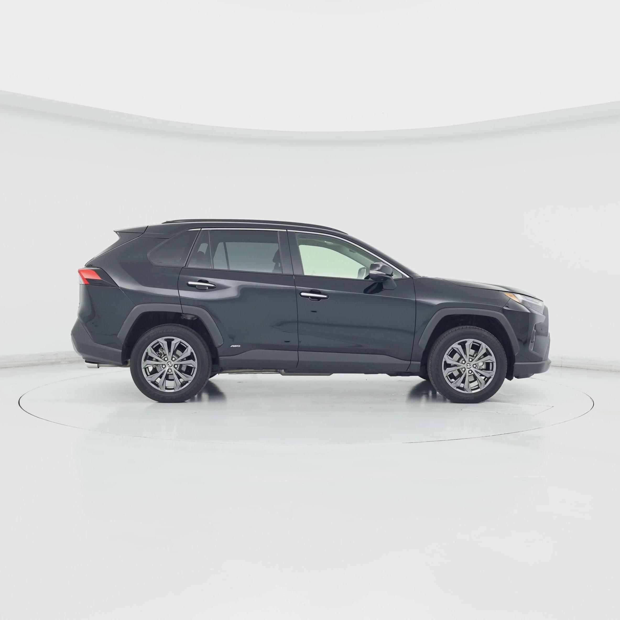 Thumbnail: 2024 Toyota RAV4 - 7