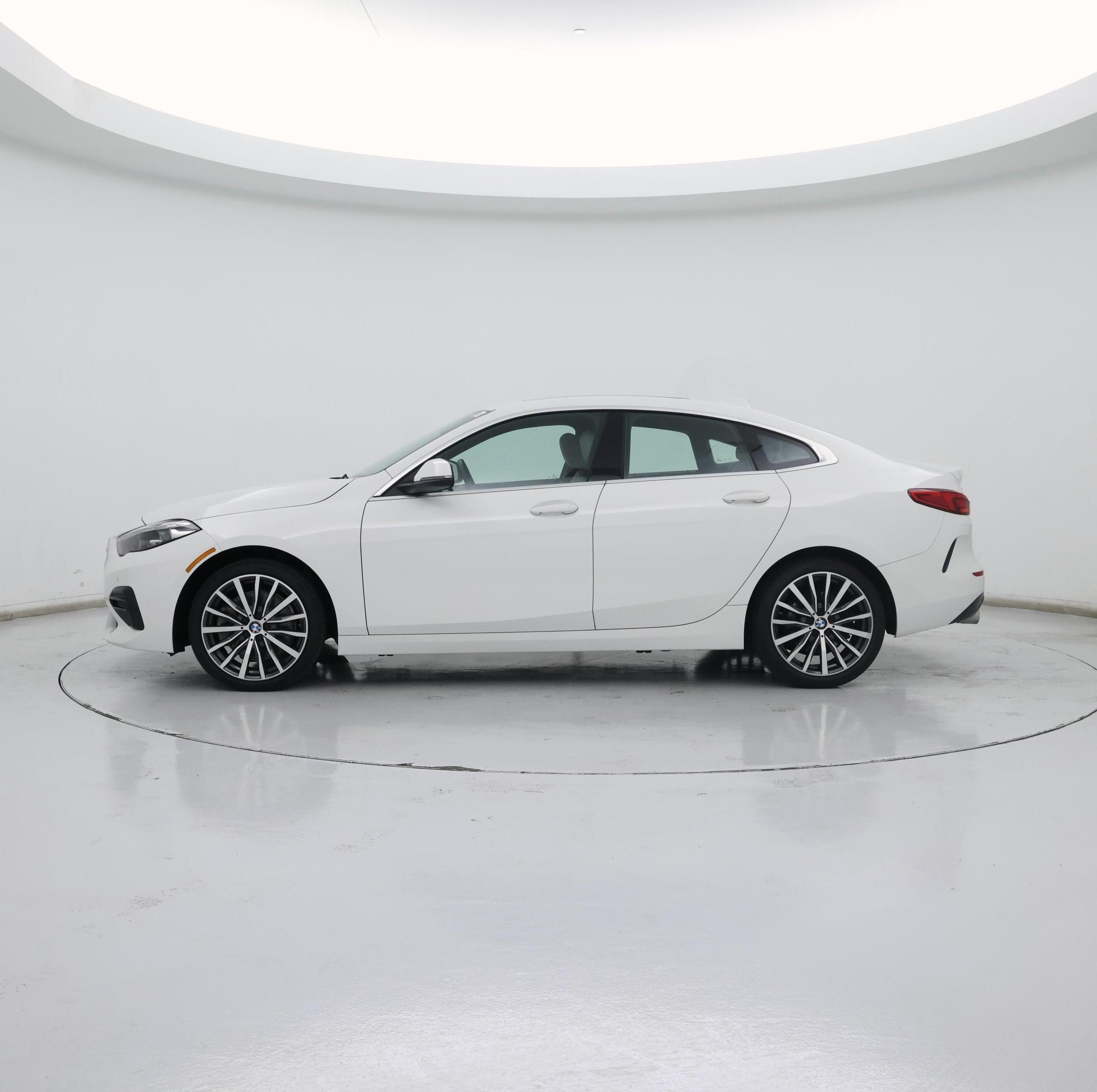 Thumbnail: 2022 BMW 2 Series - 3