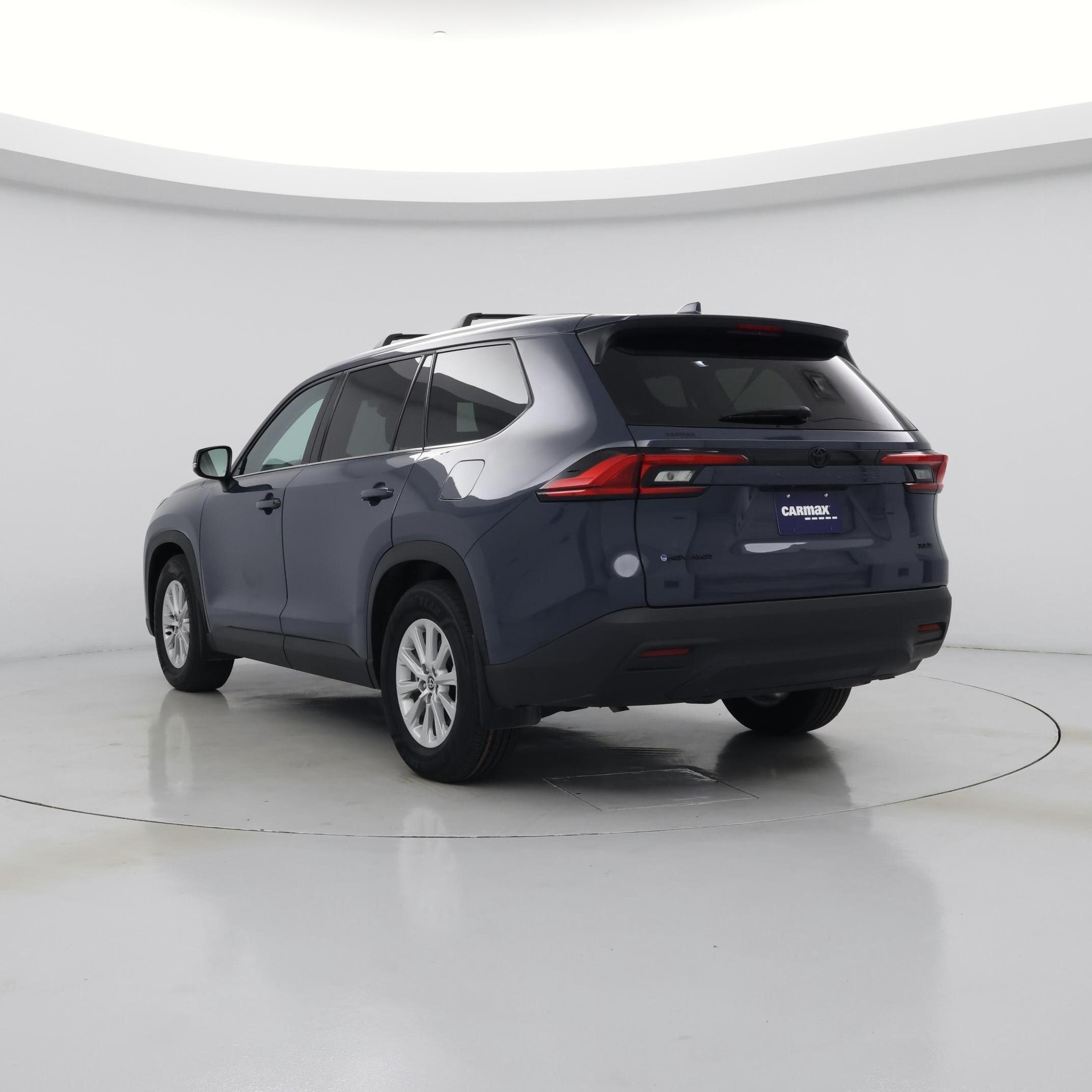Thumbnail: 2024 Toyota Highlander - 2