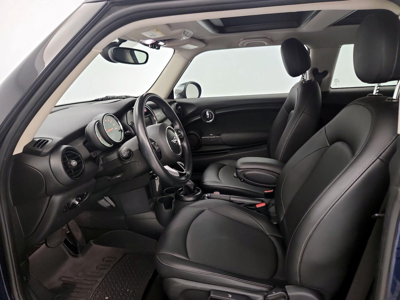 2017 MINI Cooper Base - Photo 12