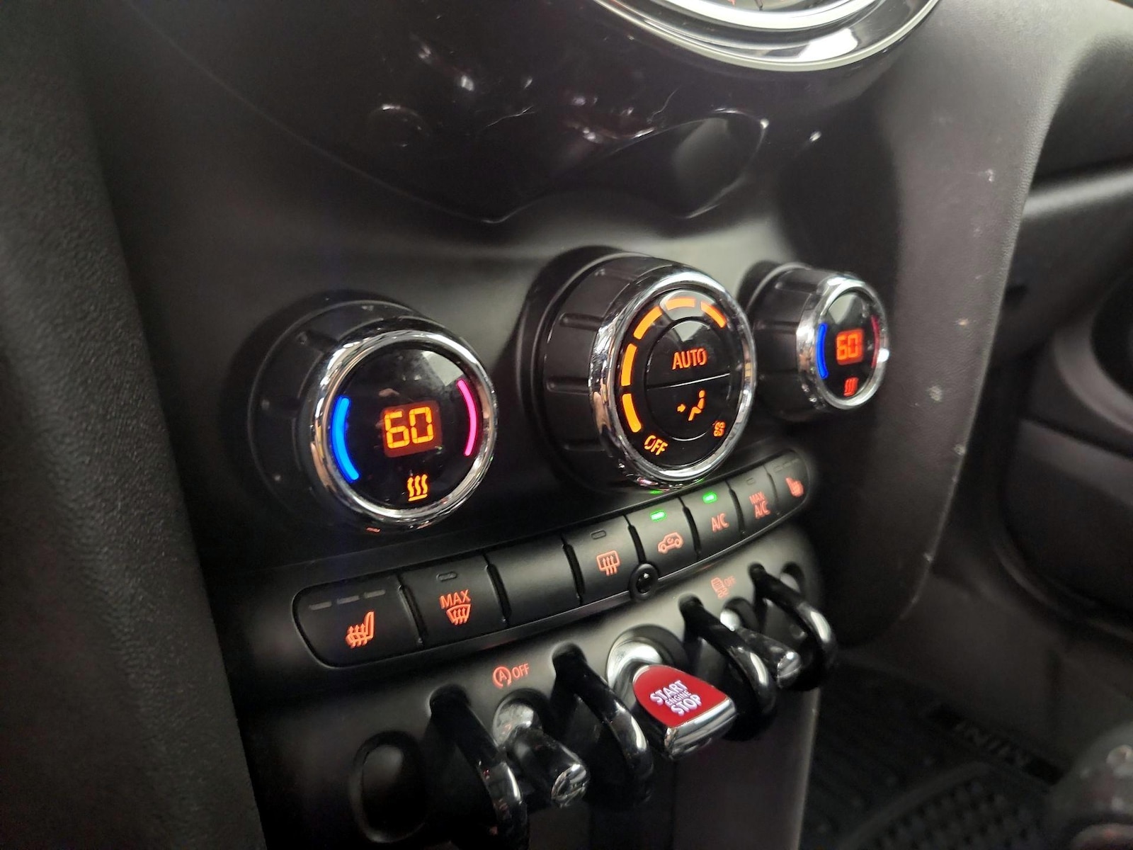 2017 MINI Cooper Base - Photo 16