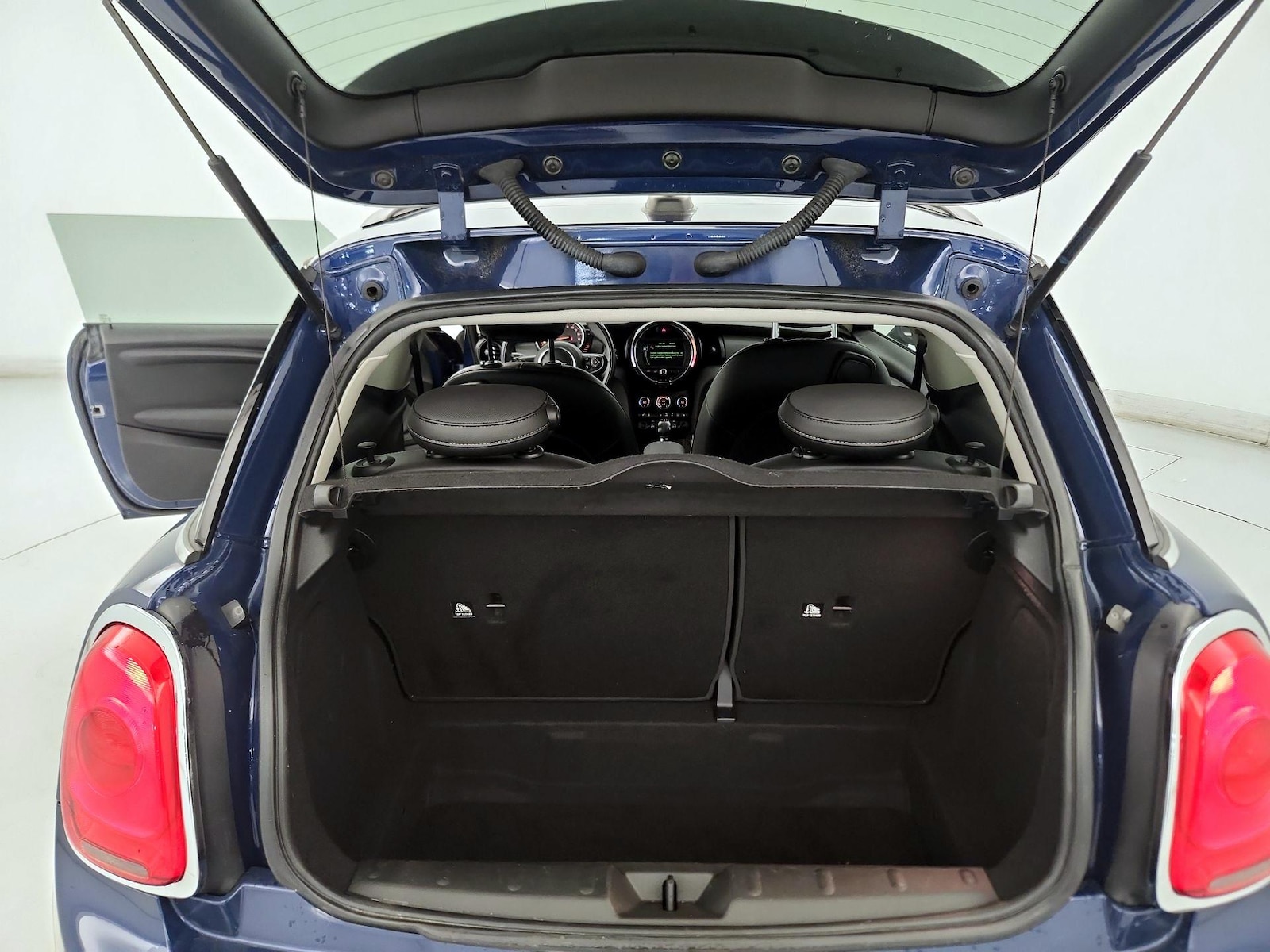 2017 MINI Cooper Base - Photo 20