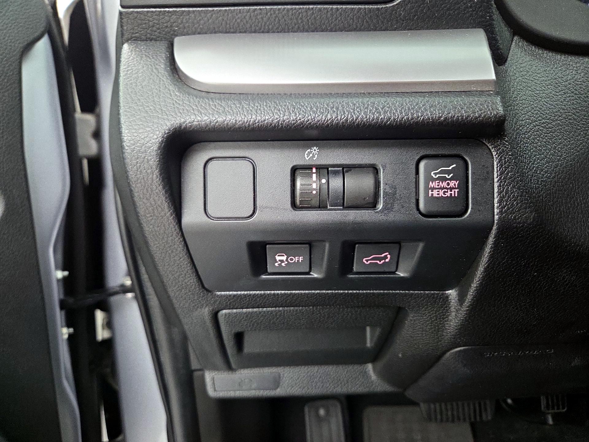 Thumbnail: 2015 Subaru Forester - 13