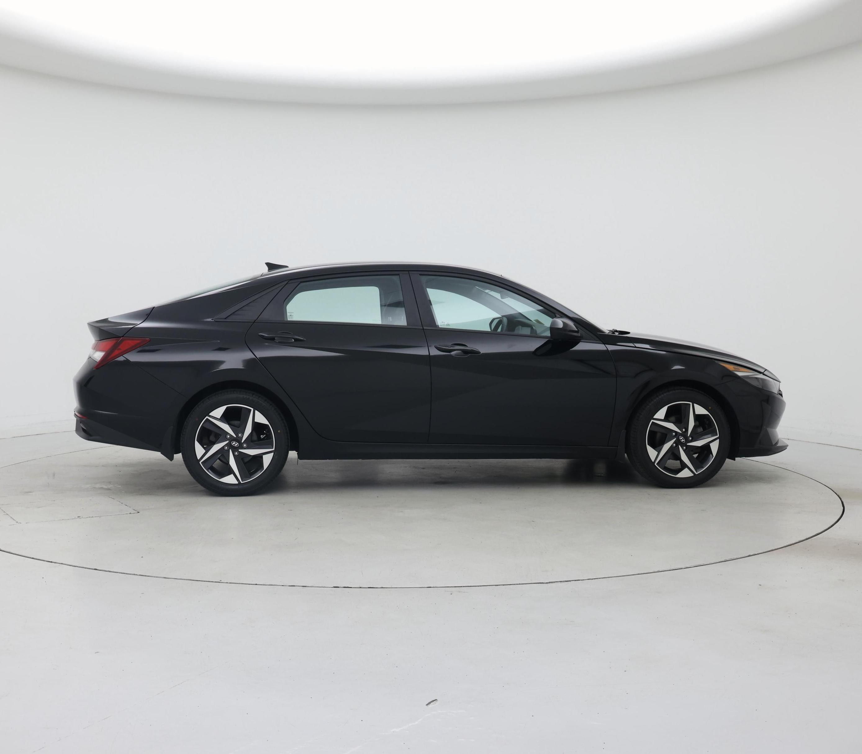 Thumbnail: 2023 Hyundai Elantra - 7