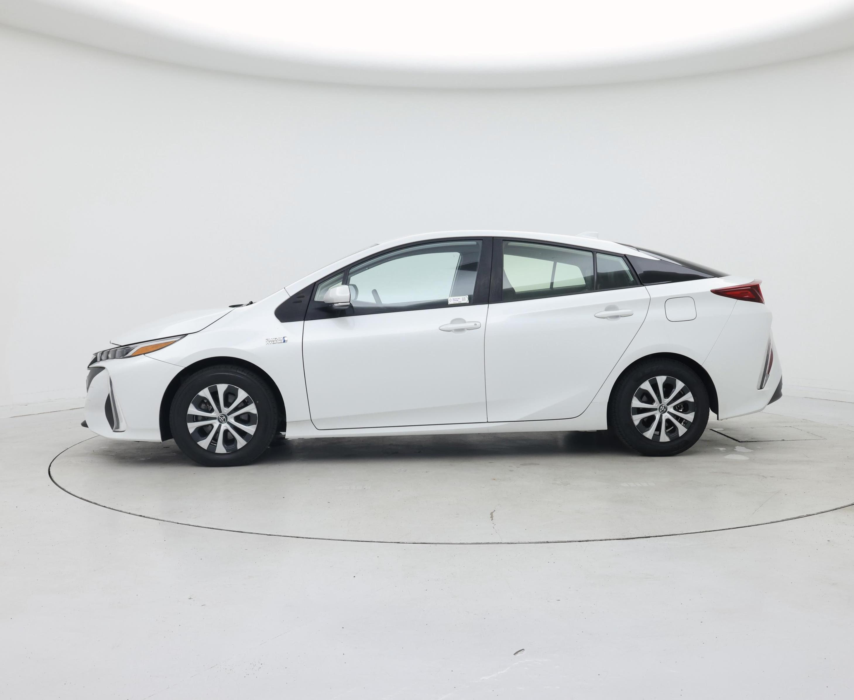Thumbnail: 2022 Toyota Prius Prime - 3