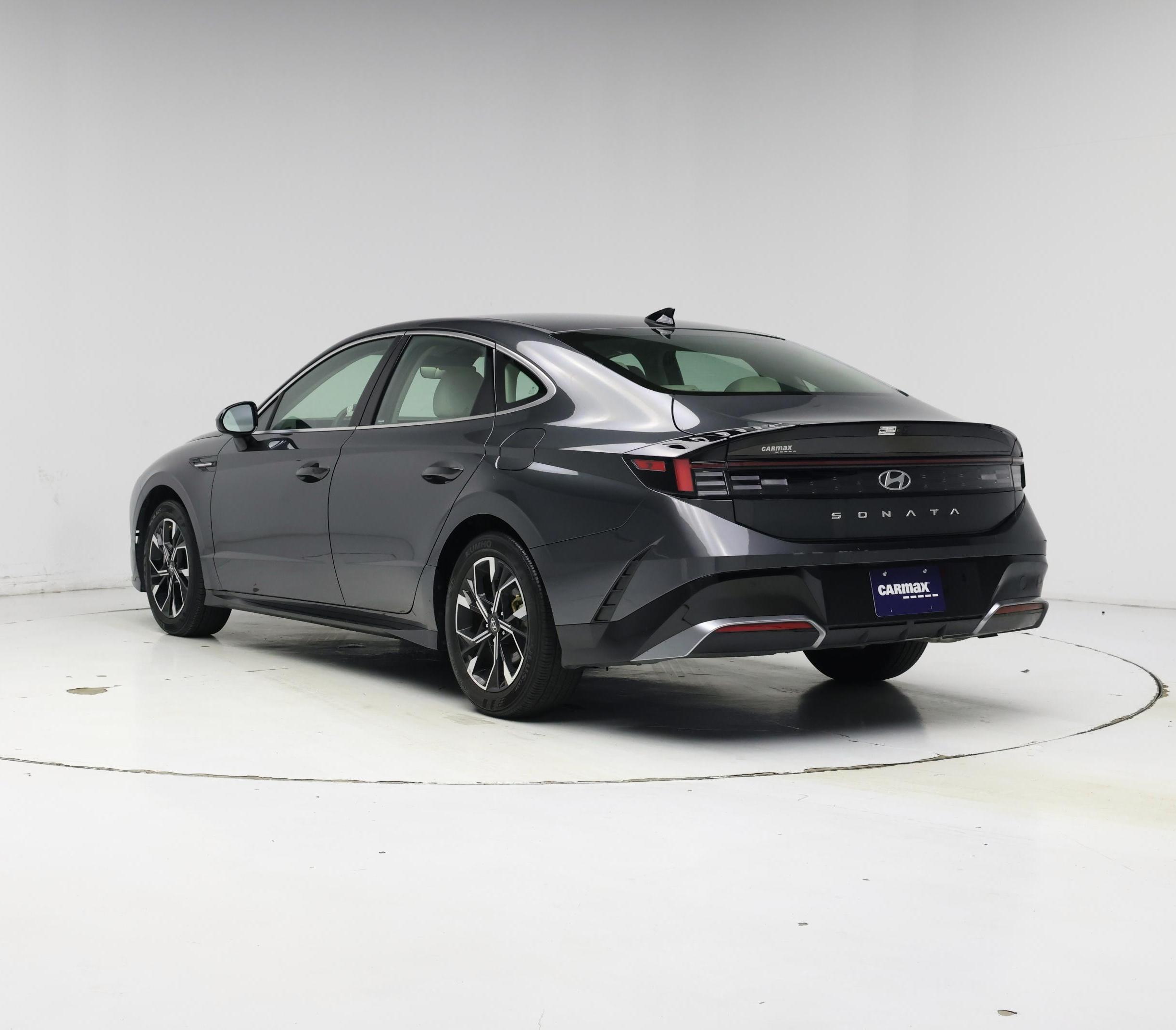 Thumbnail: 2025 Hyundai Sonata - 2