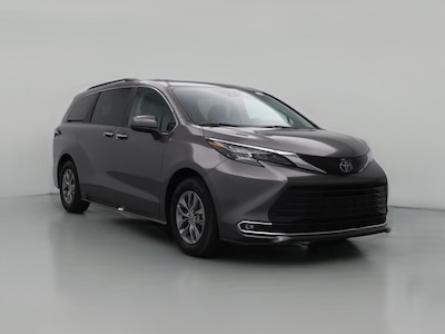 2024 Toyota Sienna Hybrid XLE