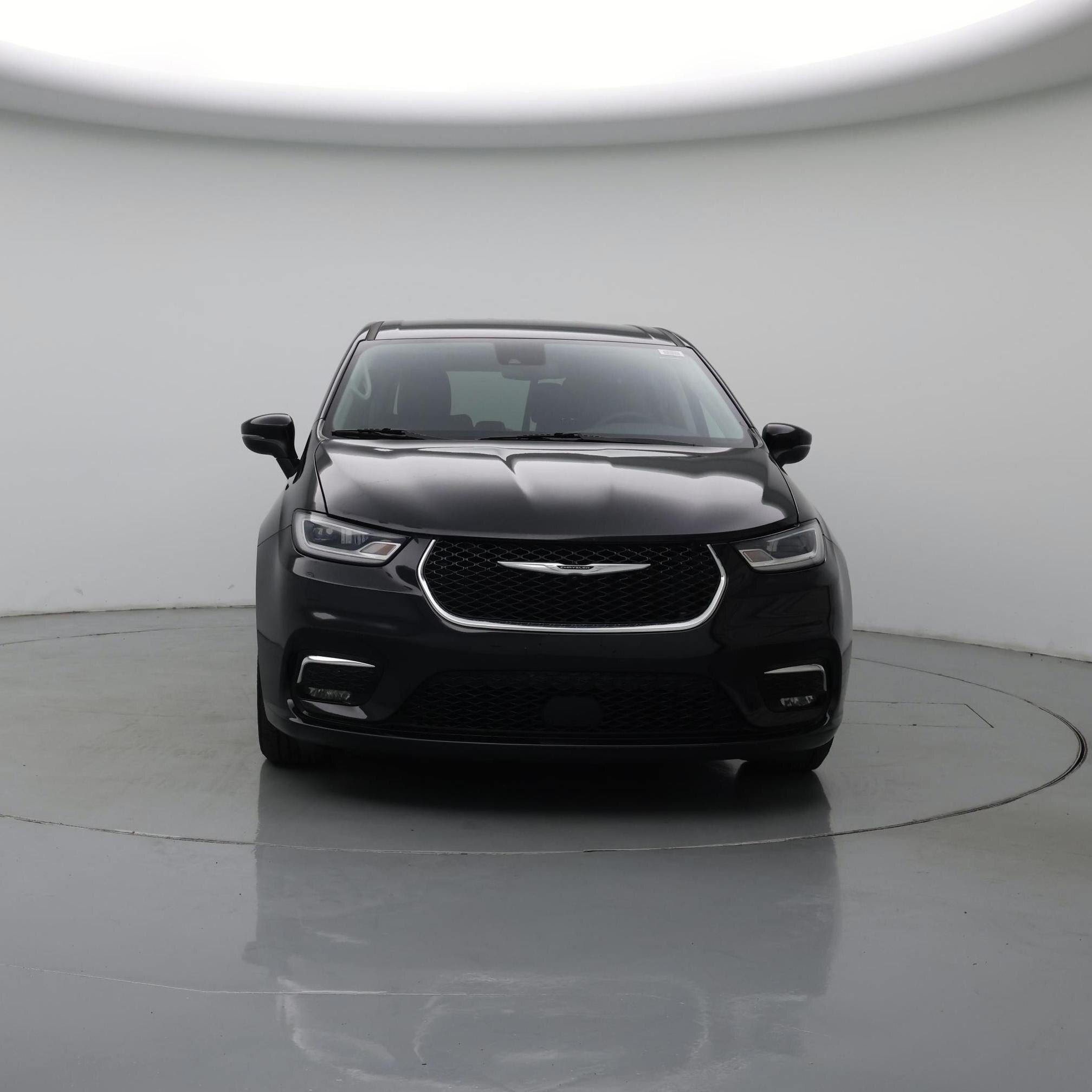 Thumbnail: 2023 Chrysler Pacifica - 5