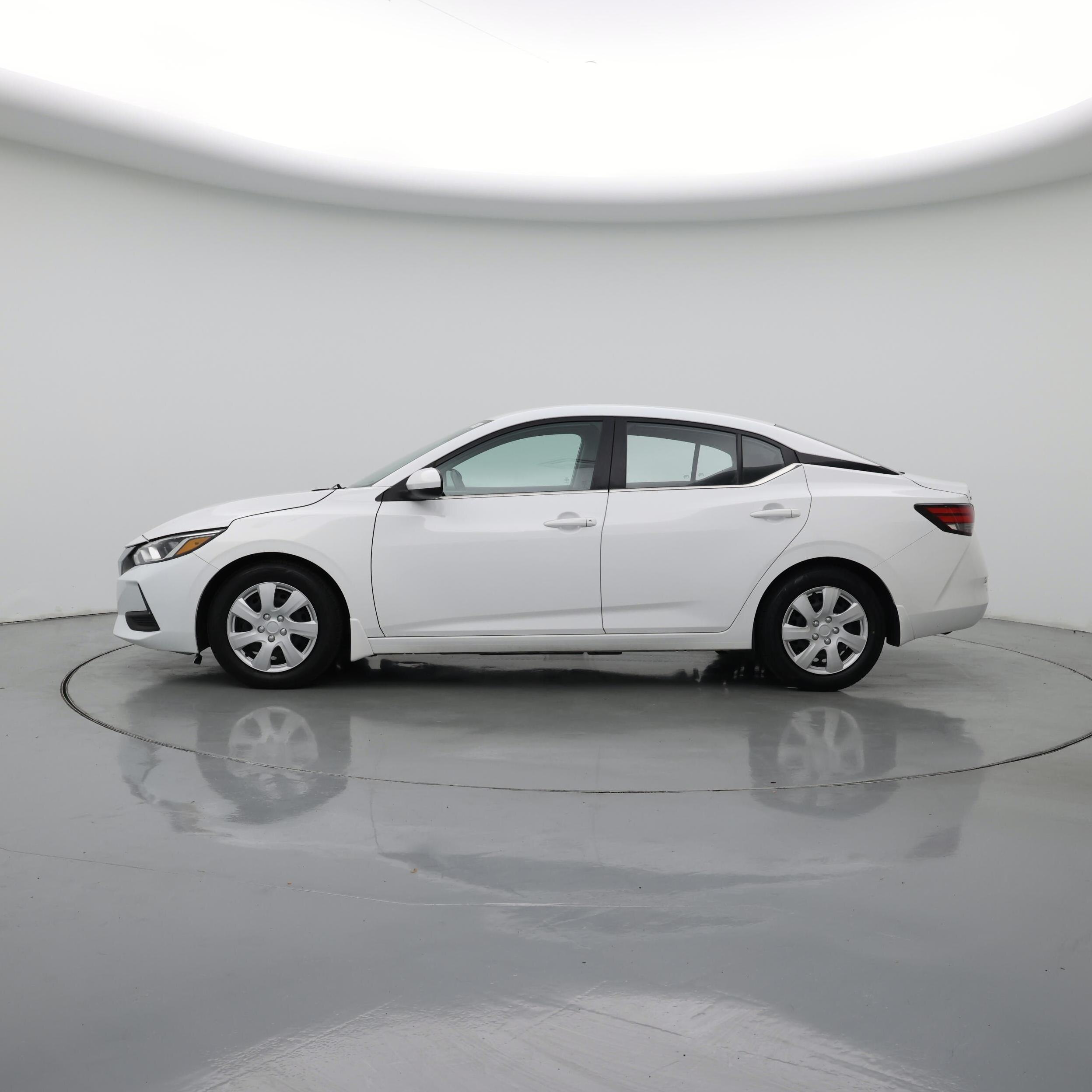 Thumbnail: 2023 Nissan Sentra - 3