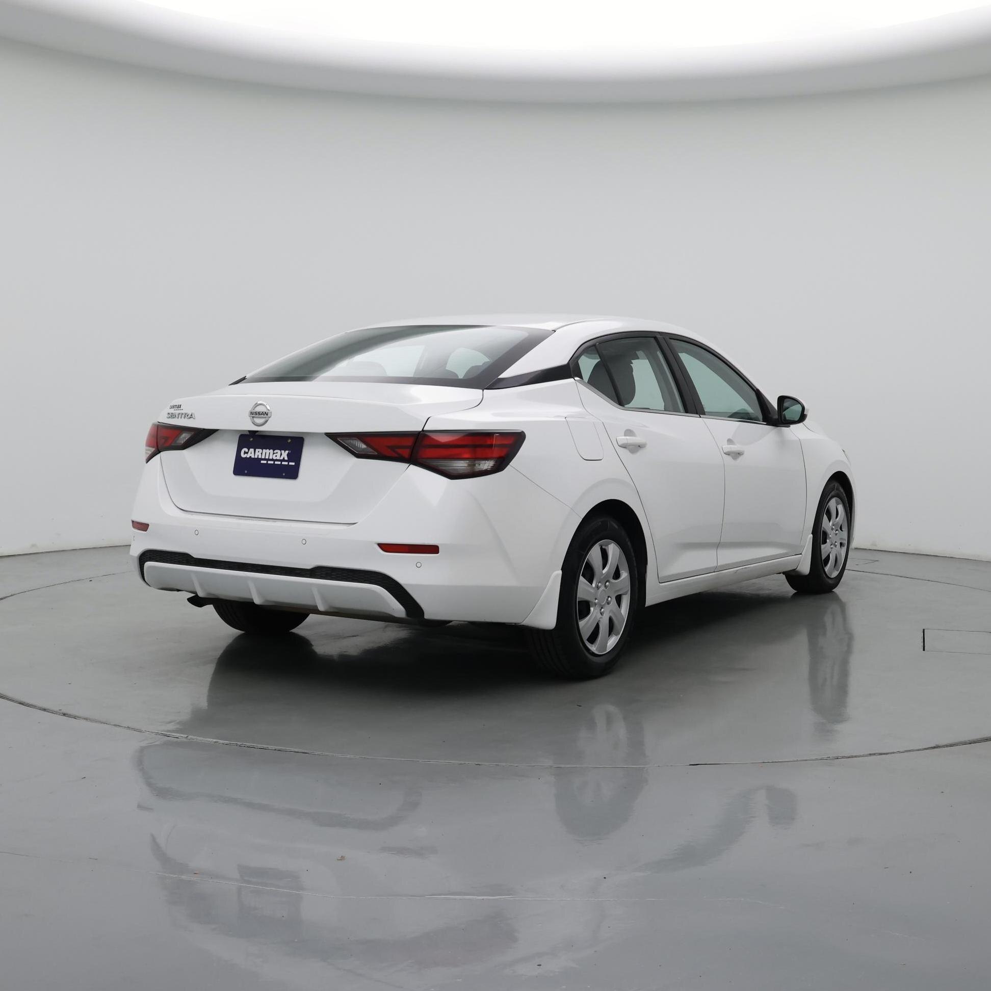 Thumbnail: 2023 Nissan Sentra - 8