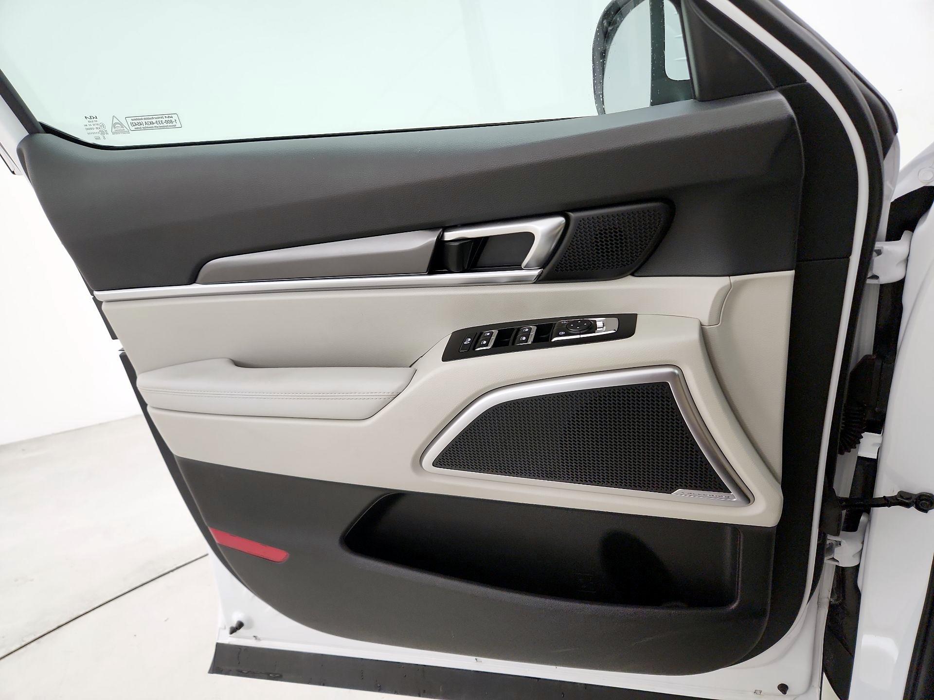 Thumbnail: 2025 Kia Telluride - 12