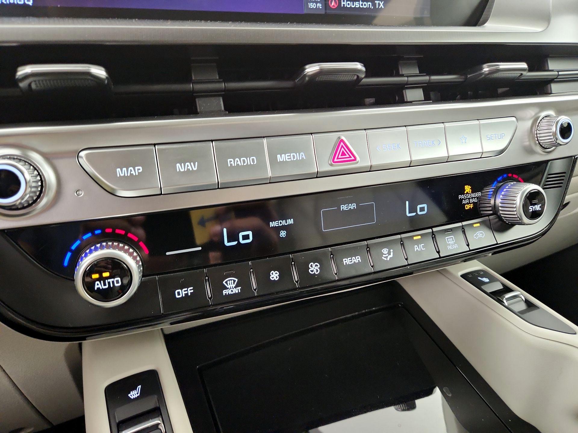 Thumbnail: 2025 Kia Telluride - 17