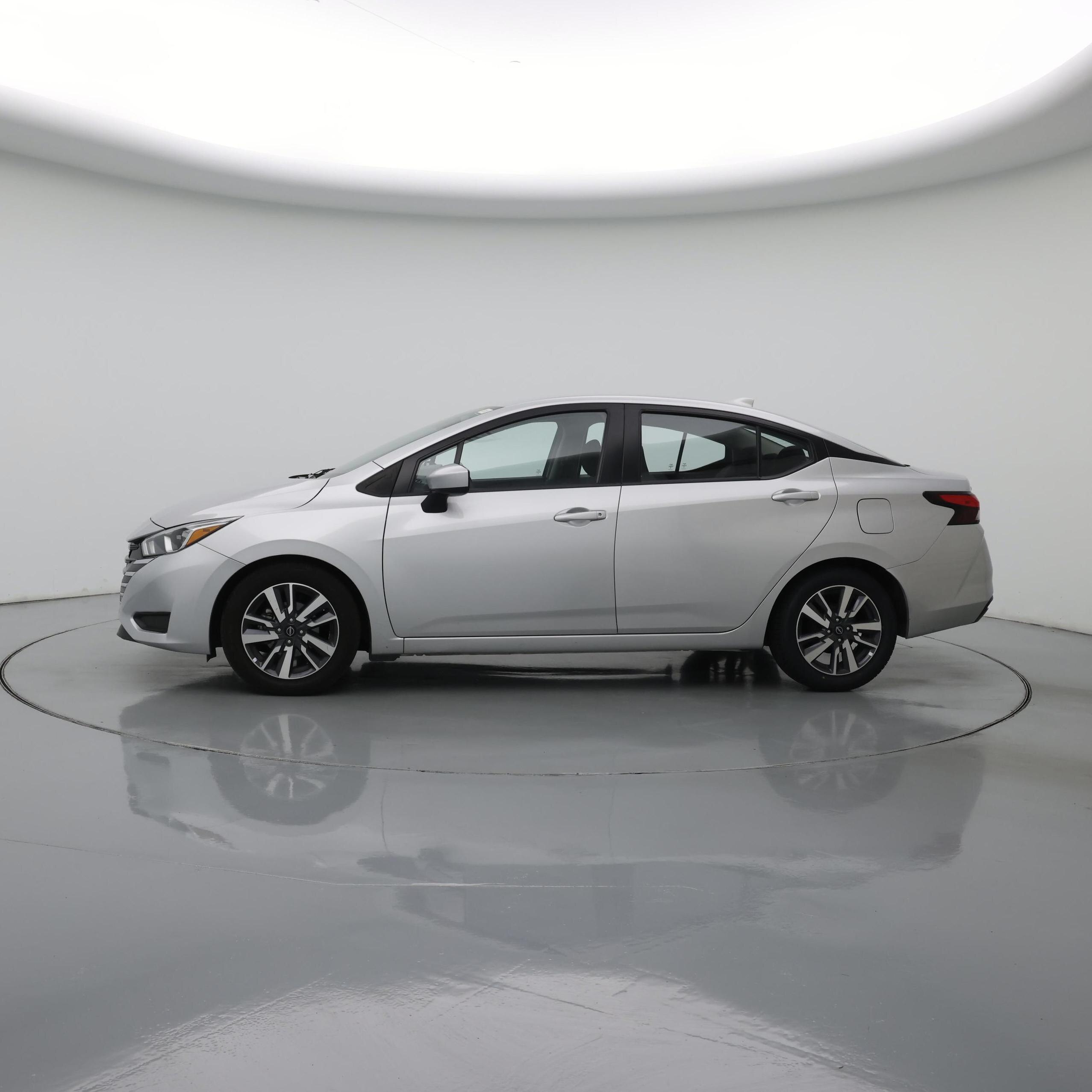 Thumbnail: 2023 Nissan Versa - 3