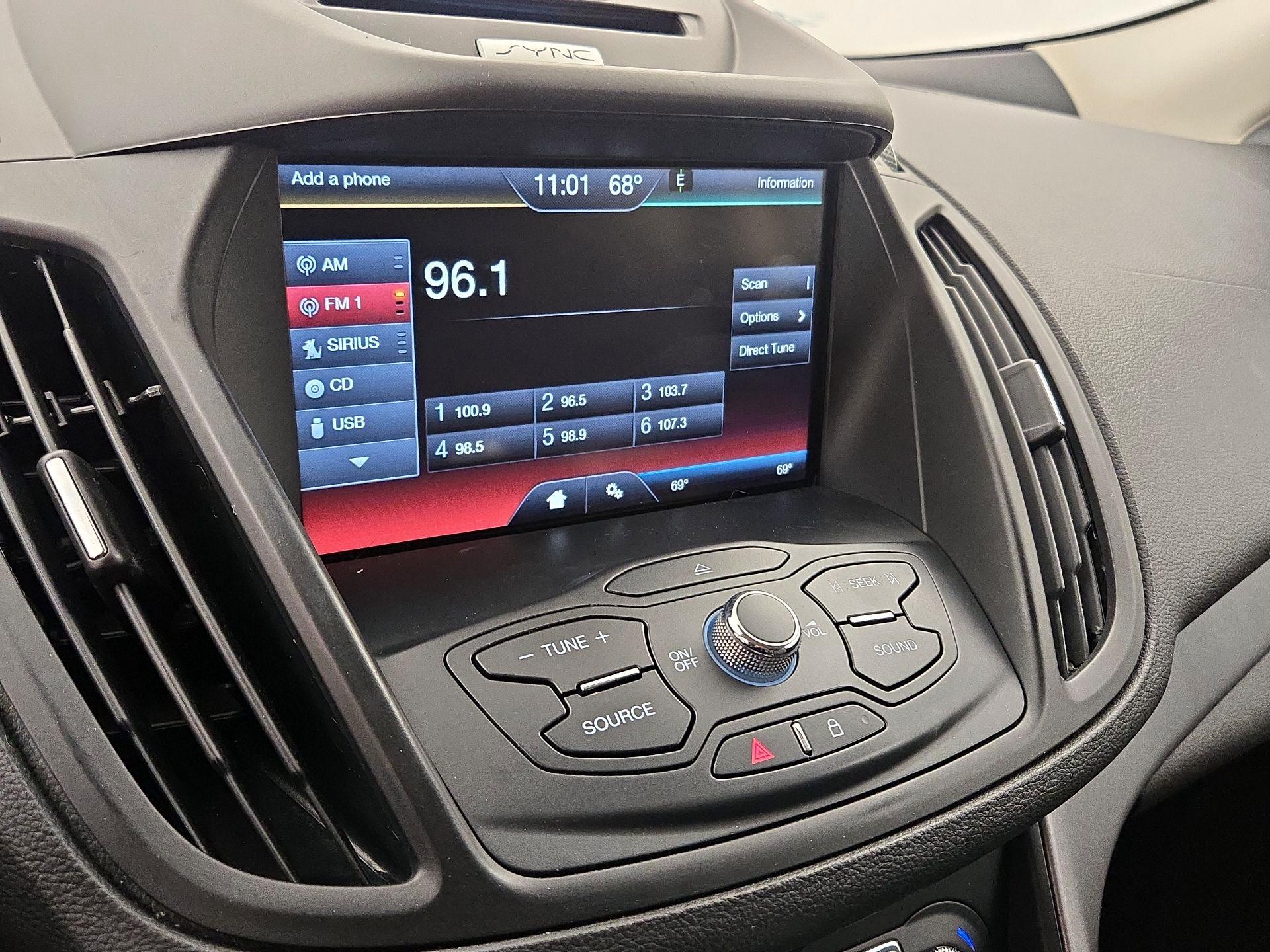Thumbnail: 2015 Ford Escape - 15