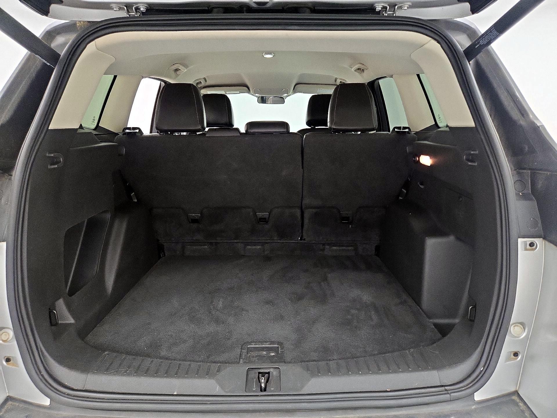 Thumbnail: 2015 Ford Escape - 20