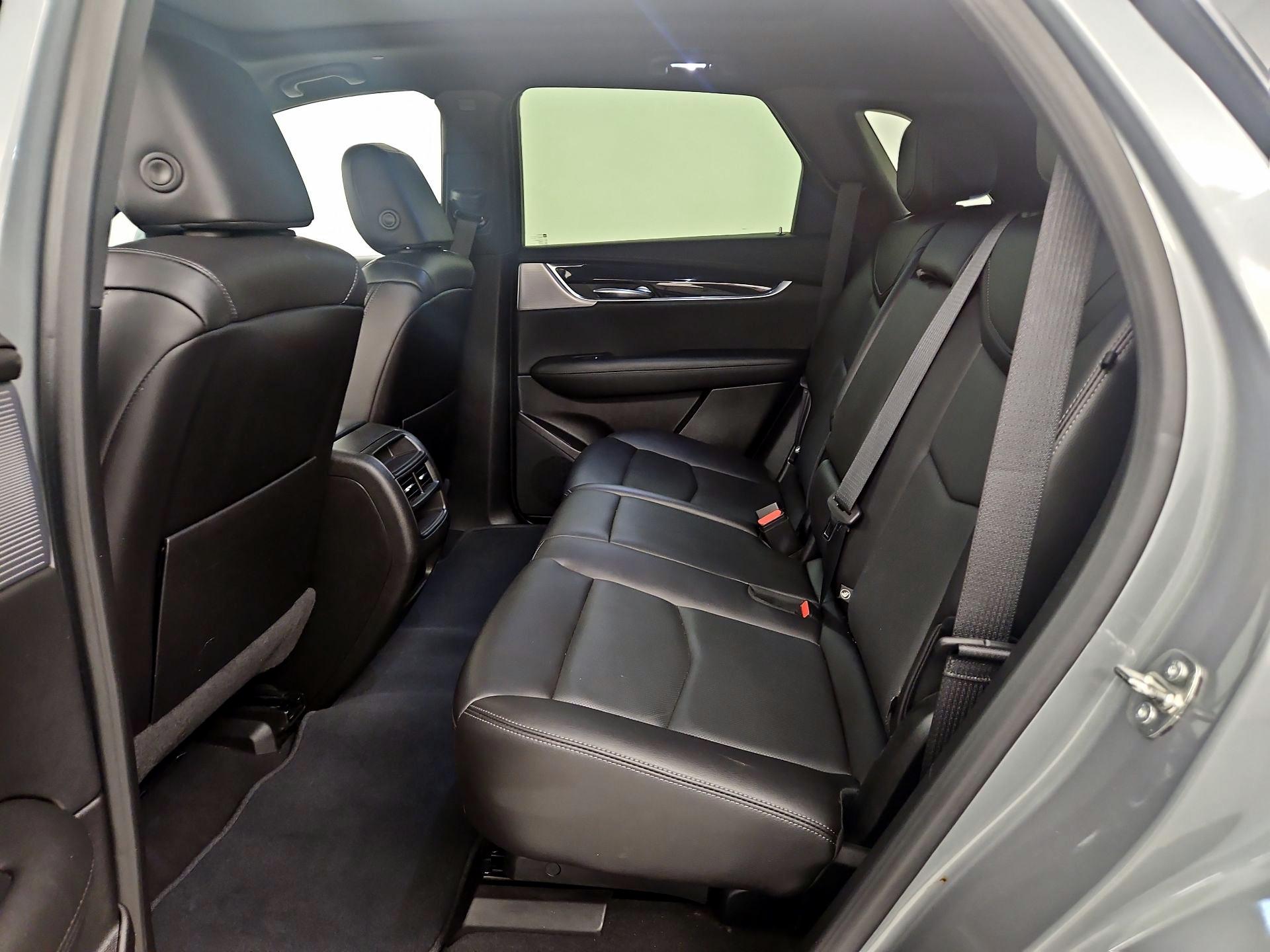 Thumbnail: 2023 Cadillac XT5 - 20
