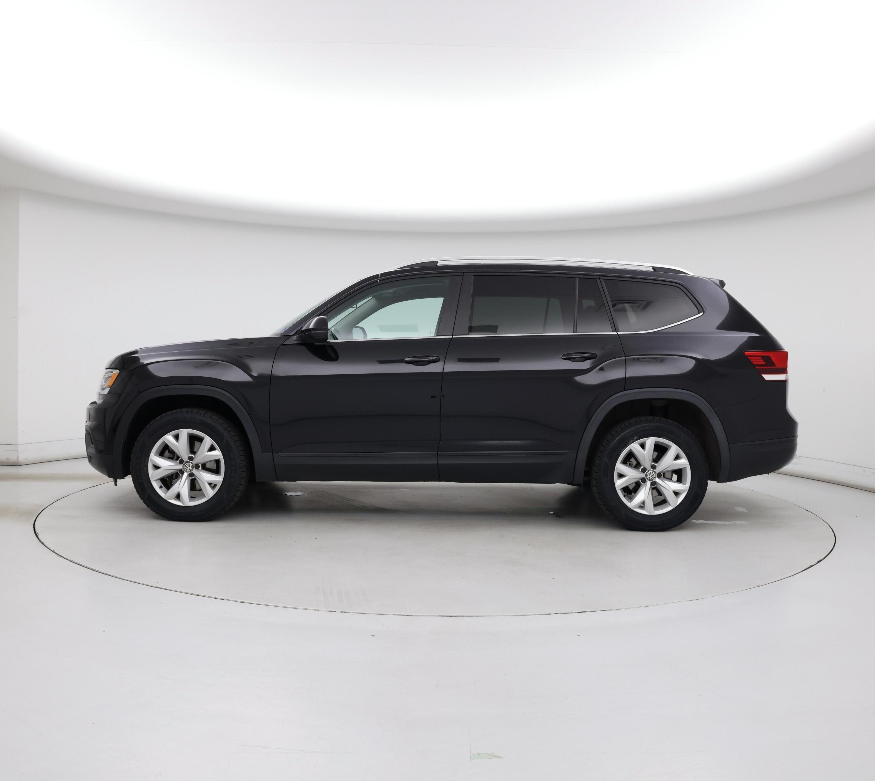 Thumbnail: 2019 Volkswagen Atlas - 3