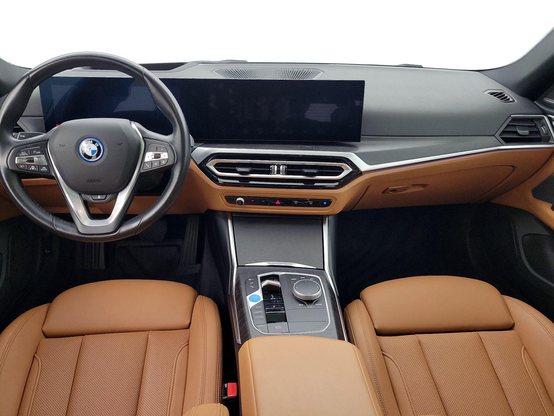 Thumbnail: 2024 BMW i4 - 9