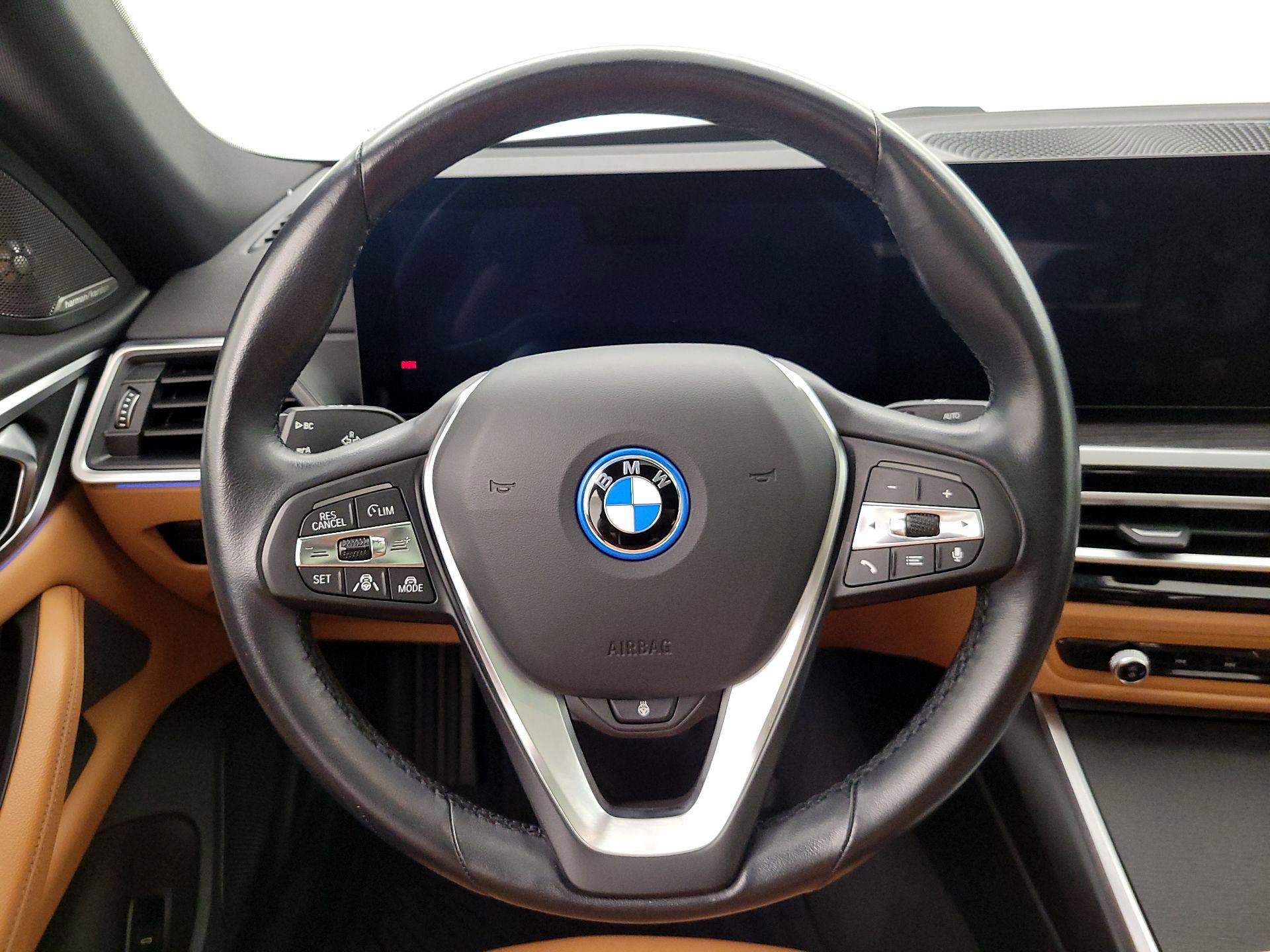 Thumbnail: 2024 BMW i4 - 10
