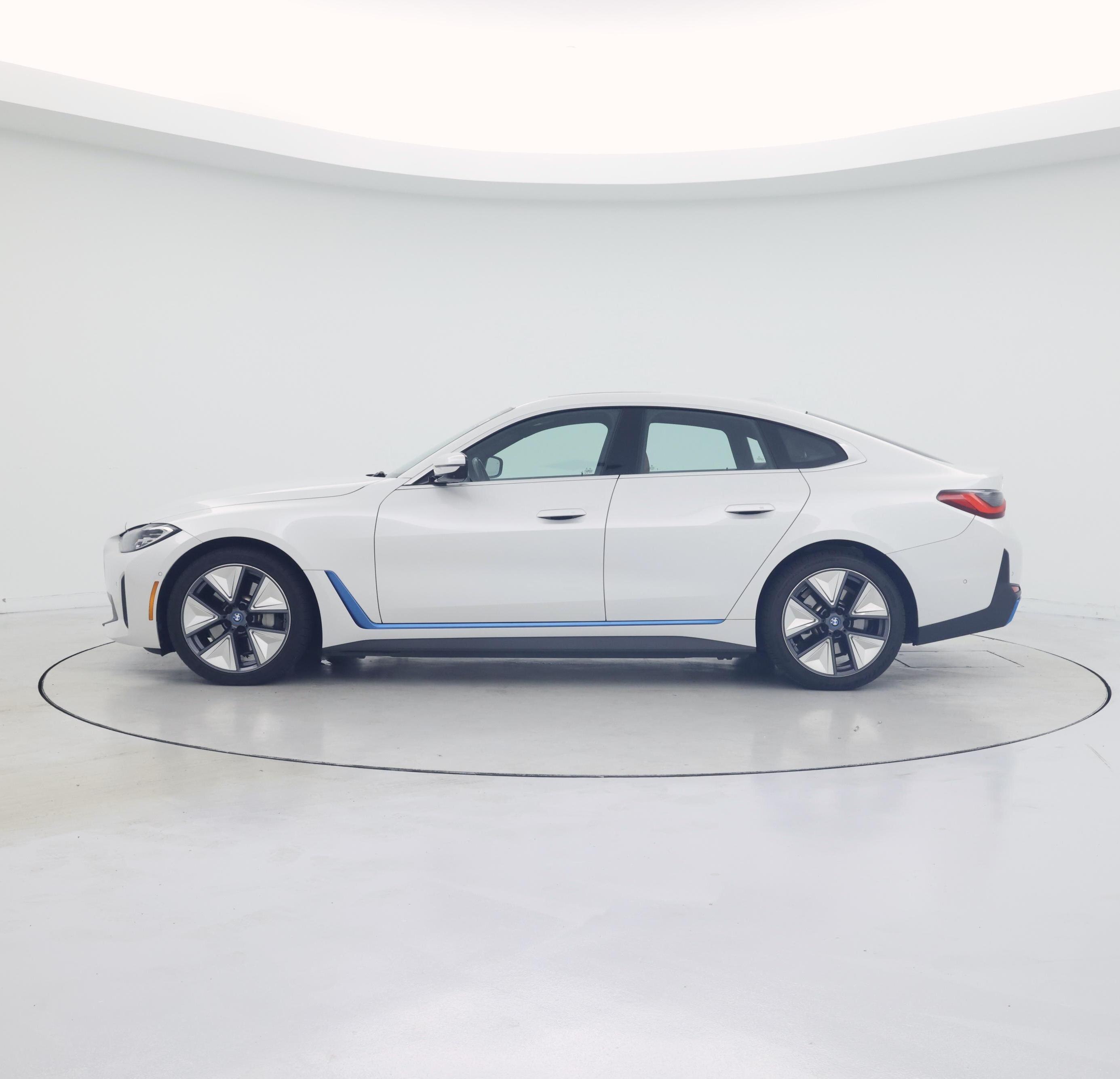 Thumbnail: 2024 BMW i4 - 3