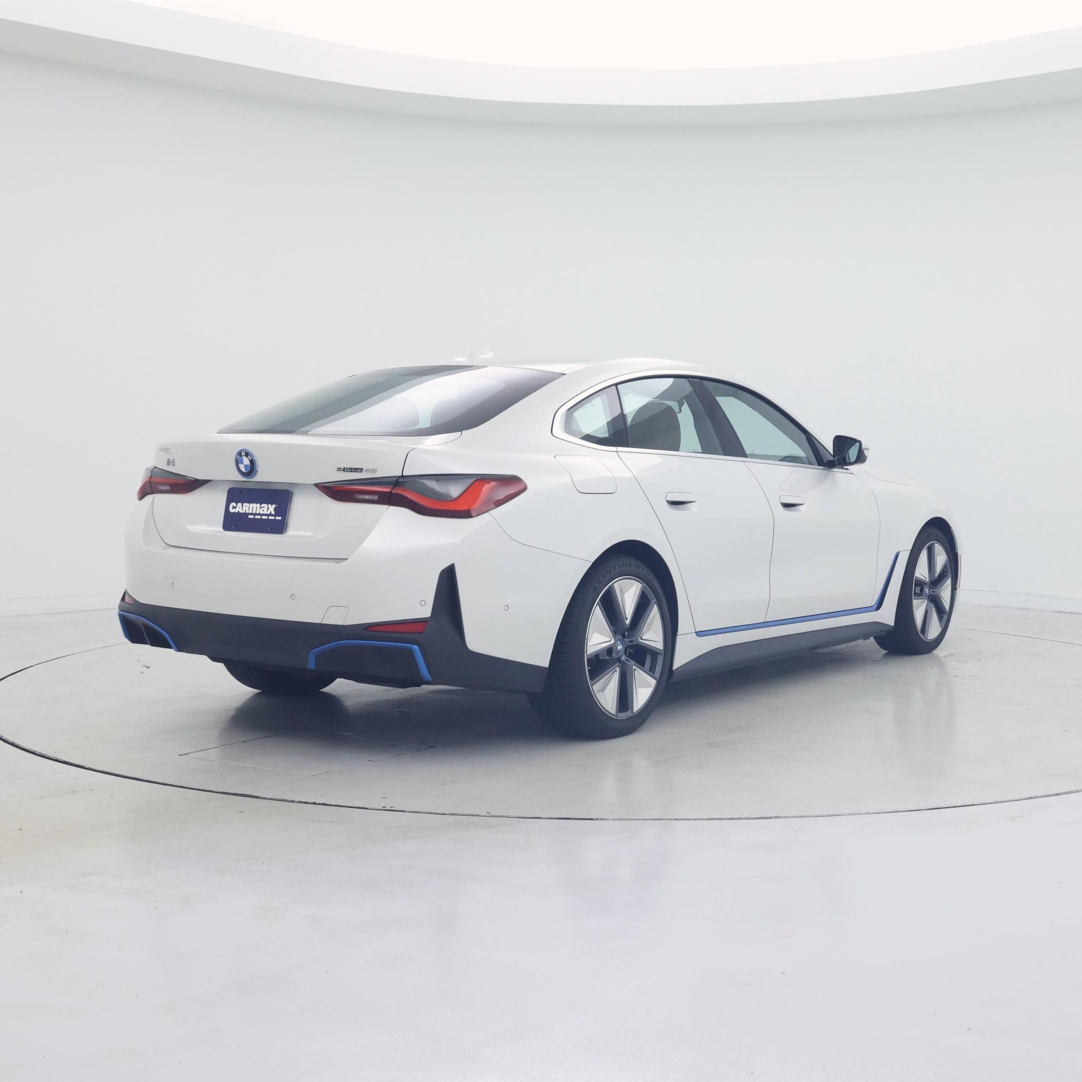 Thumbnail: 2024 BMW i4 - 8
