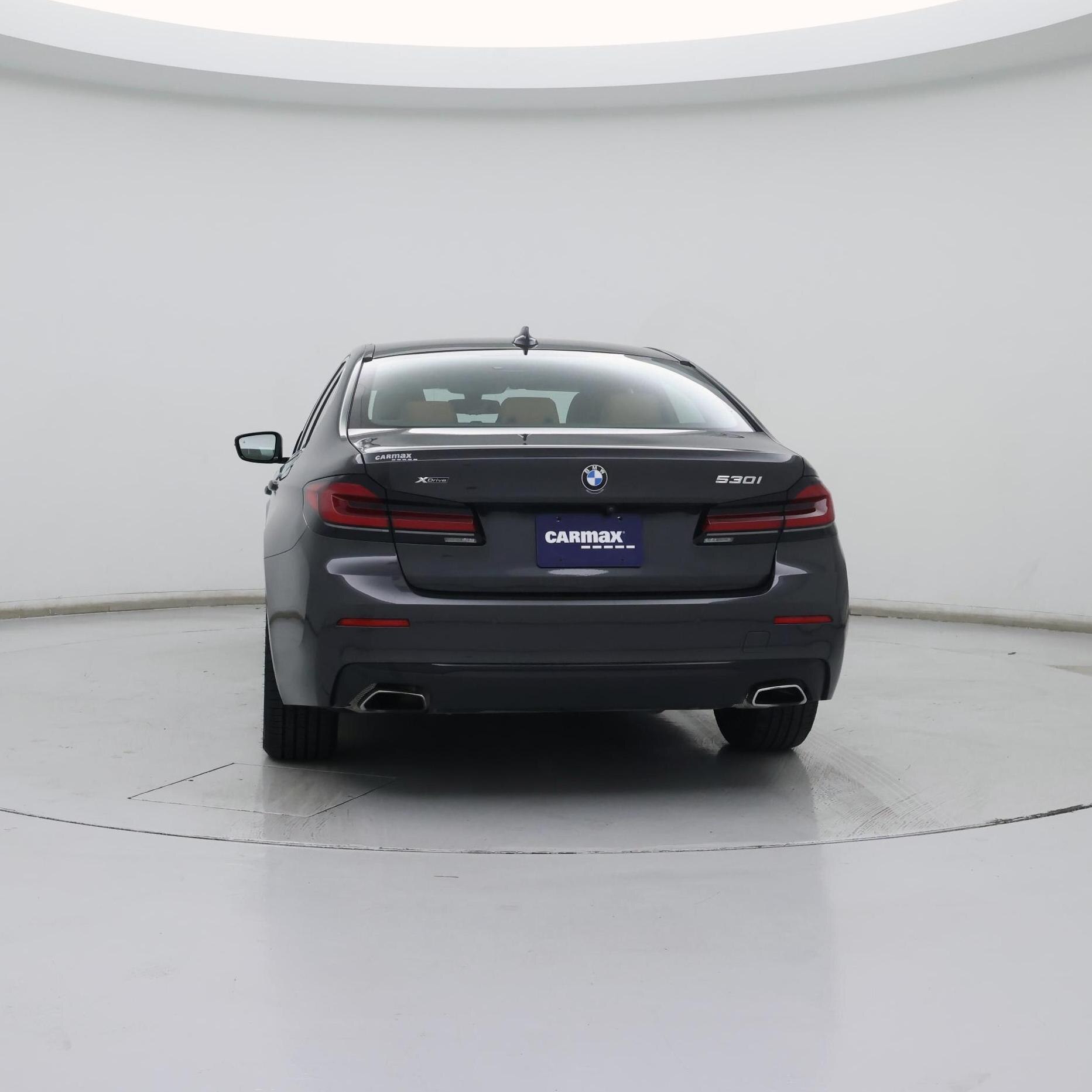 Thumbnail: 2023 BMW 5 Series - 6