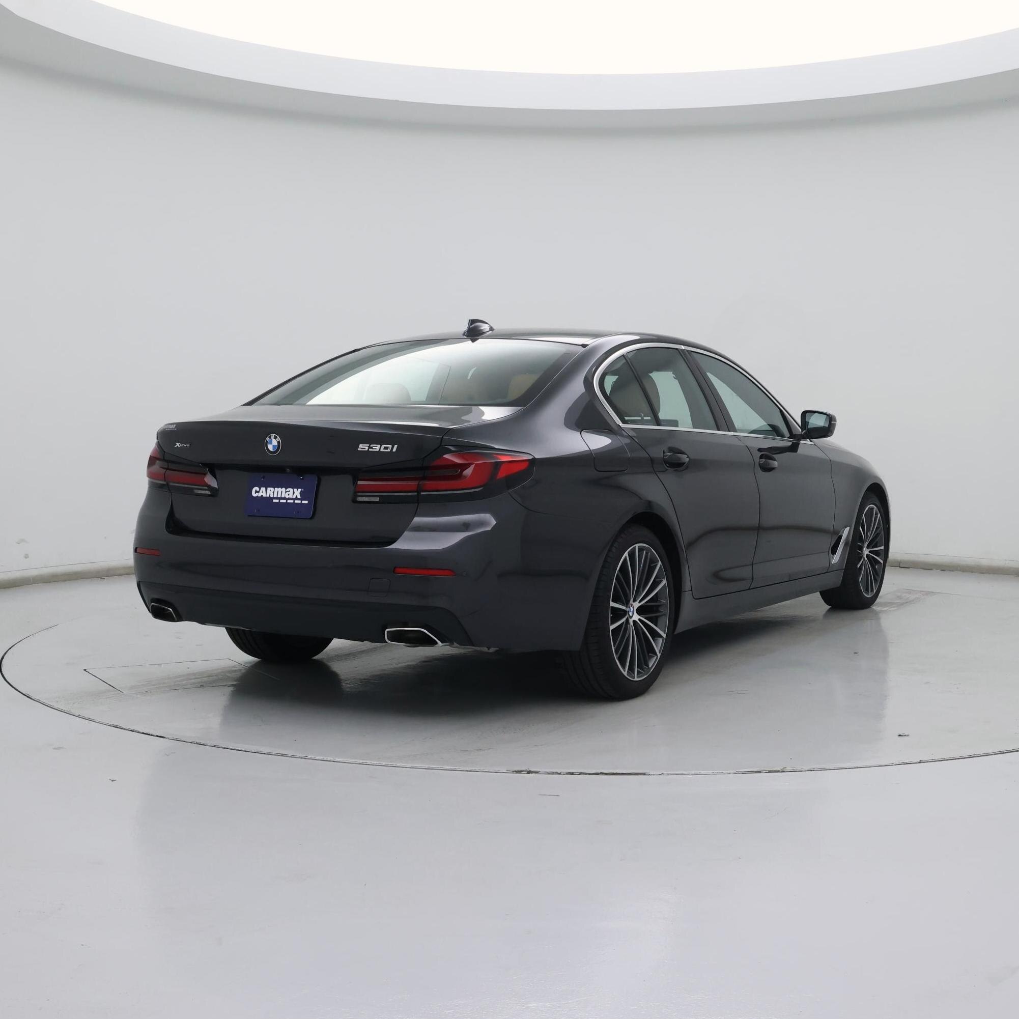 Thumbnail: 2023 BMW 5 Series - 8