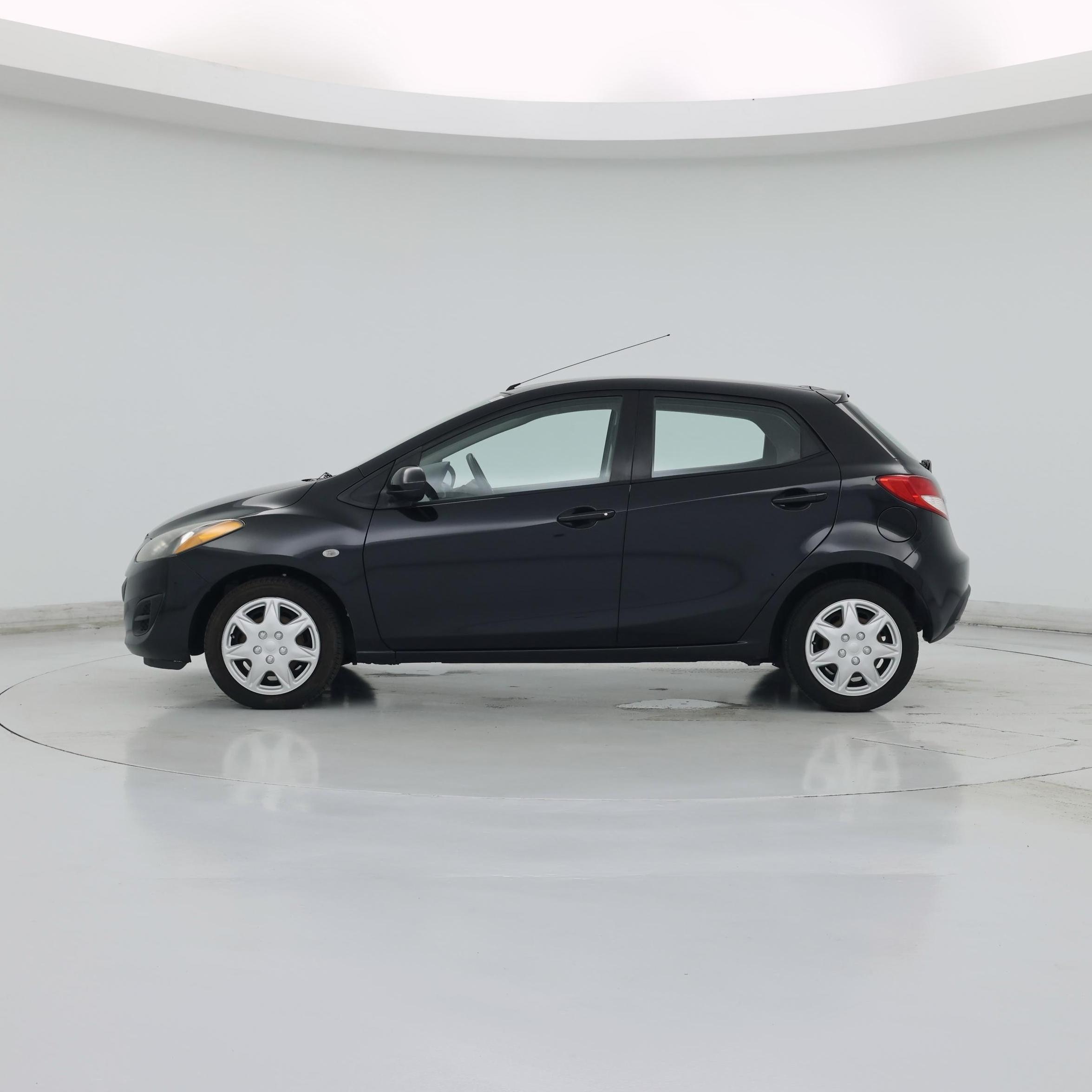 Thumbnail: 2014 Mazda Mazda2 - 3