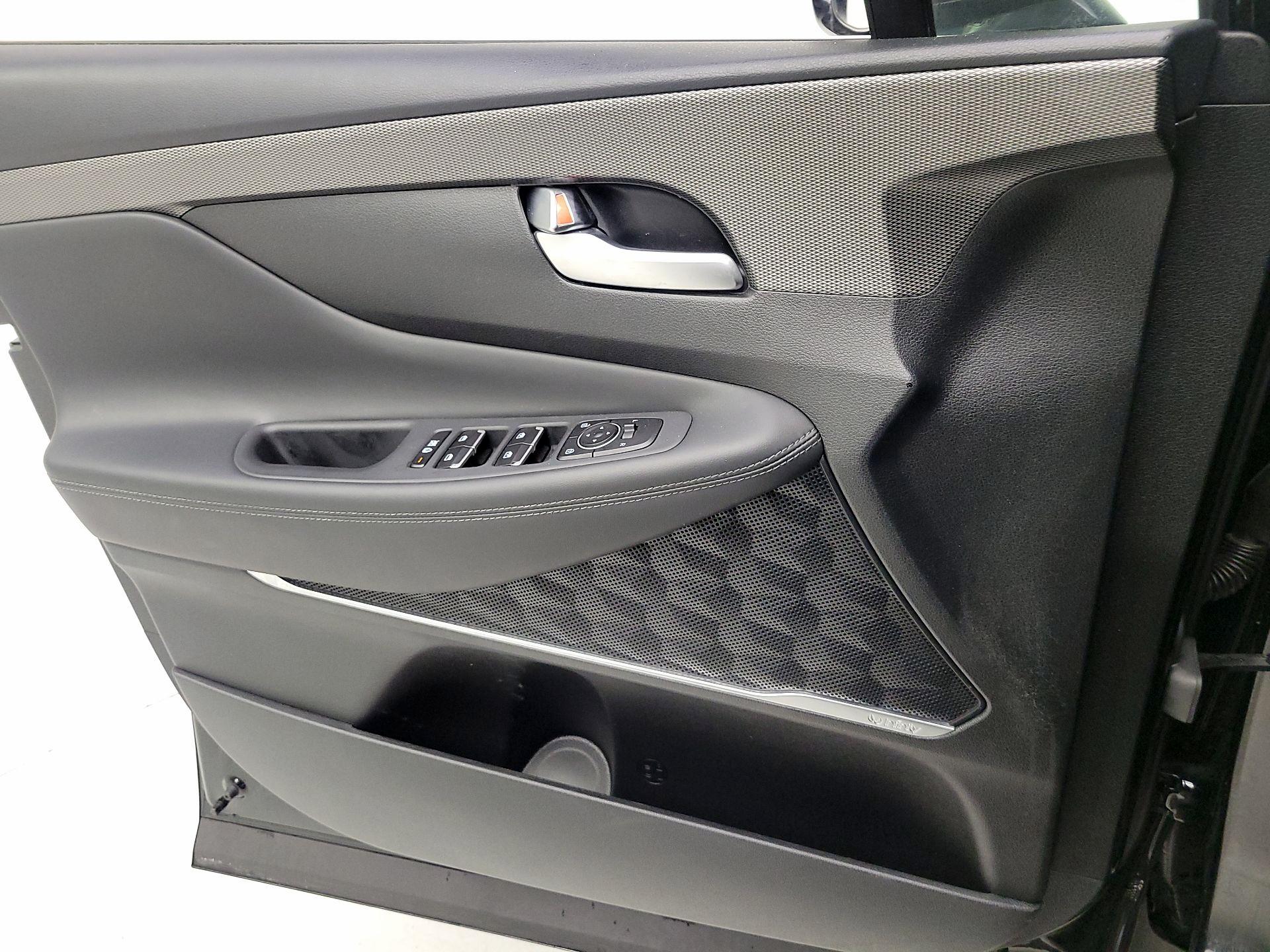 Thumbnail: 2020 Hyundai Santa Fe - 12