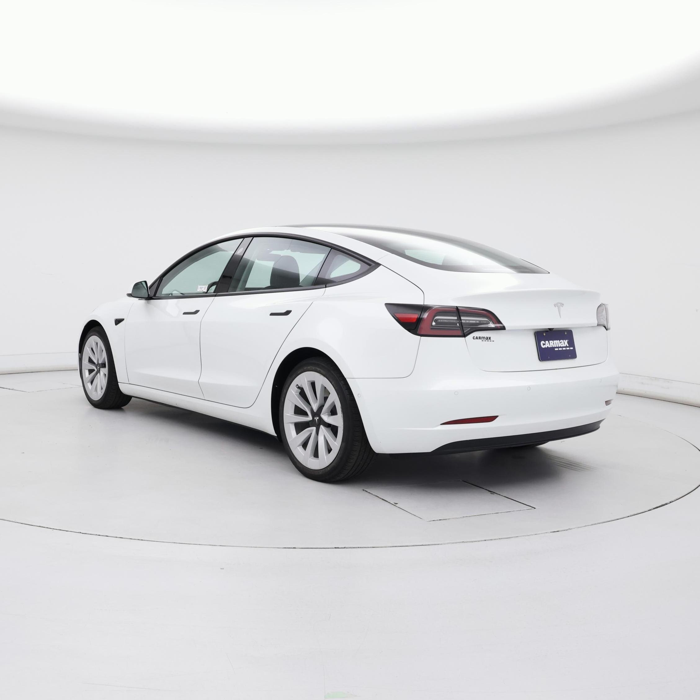 Thumbnail: 2022 Tesla Model 3 - 2