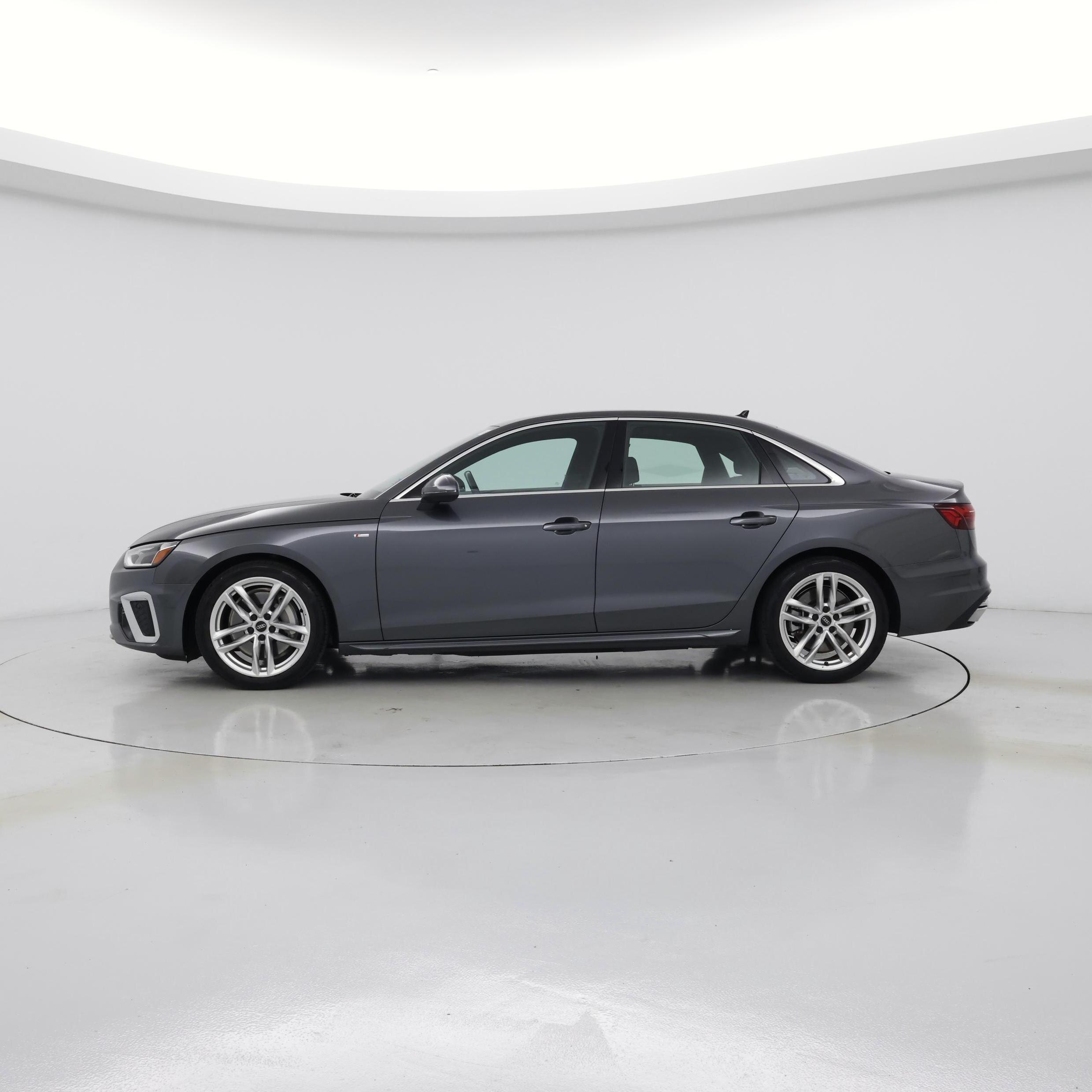 Thumbnail: 2022 Audi A4 - 3